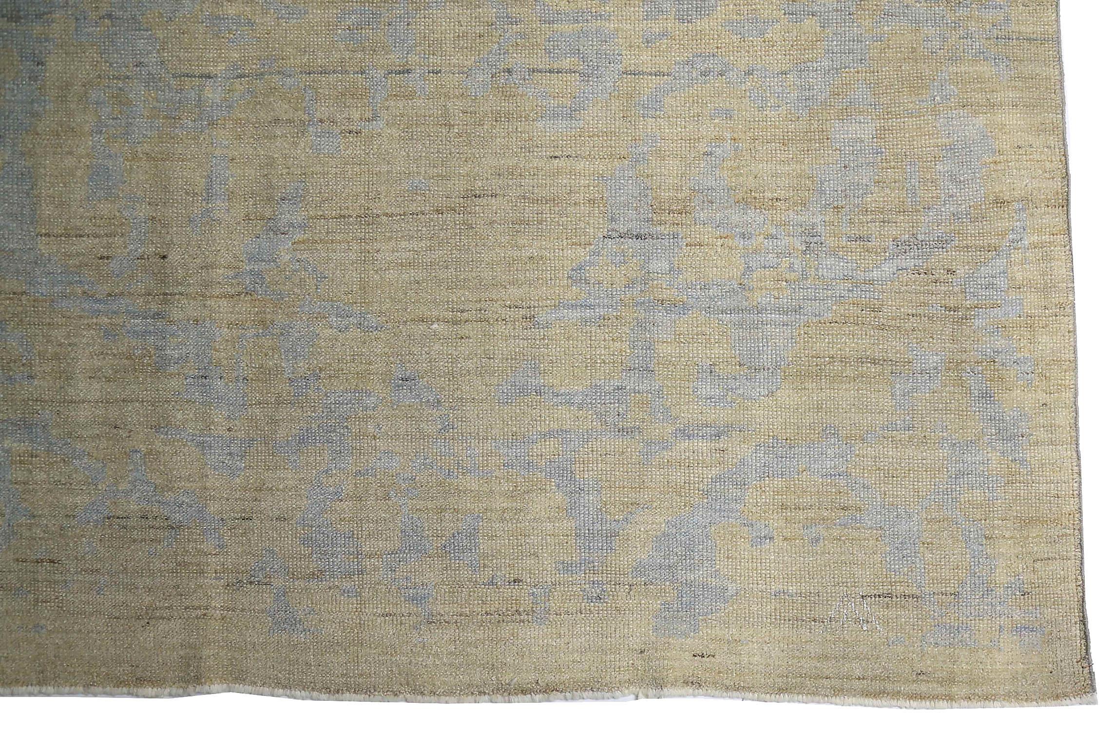 Persian Oushak Area Rugs - Wool Blue Ivory Design - 88966 In Excellent Condition For Sale In Dallas, TX