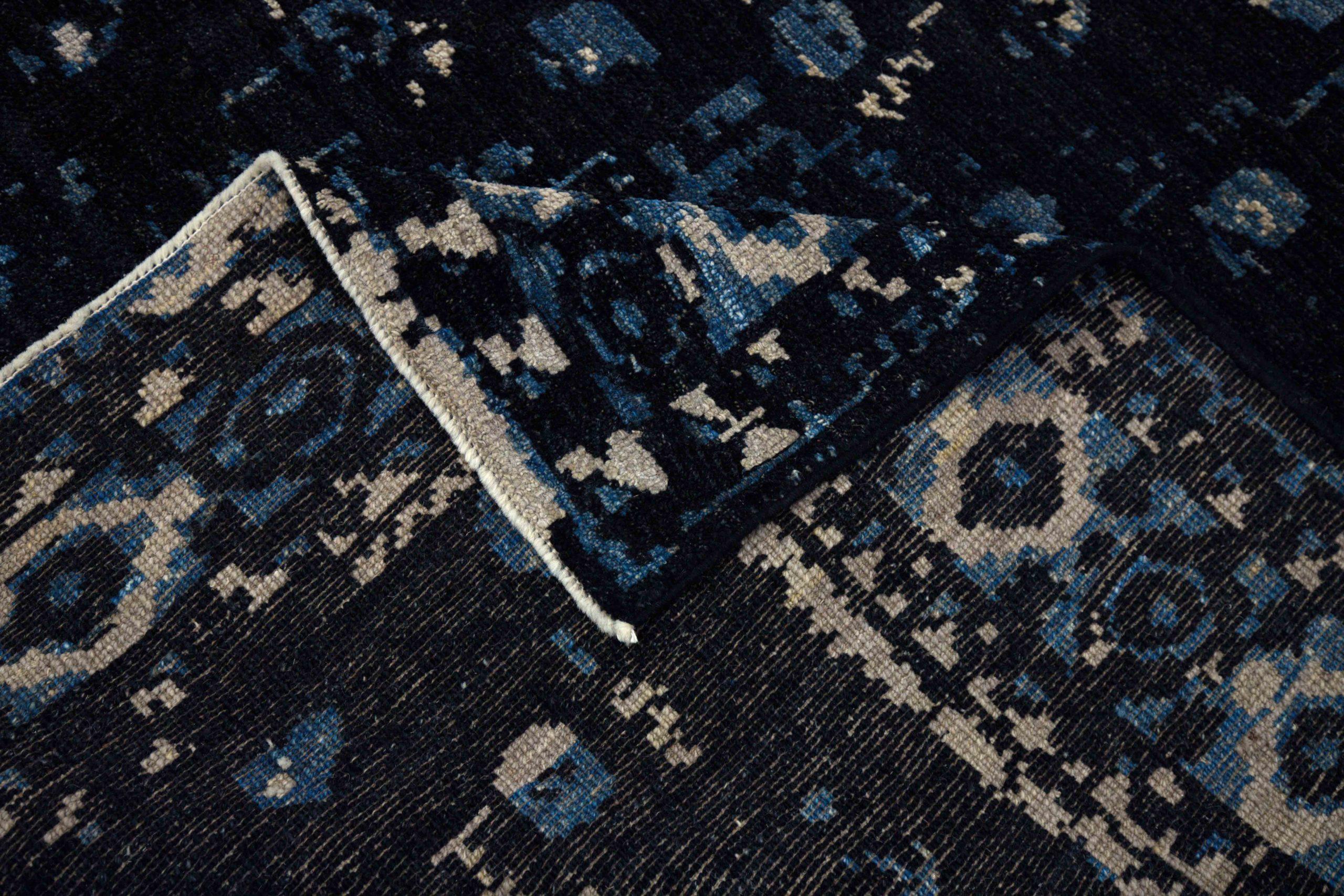 Tapis persans Oushak - Motif bleu ivoire bleu marine bleu - 88192 Excellent état - En vente à Dallas, TX