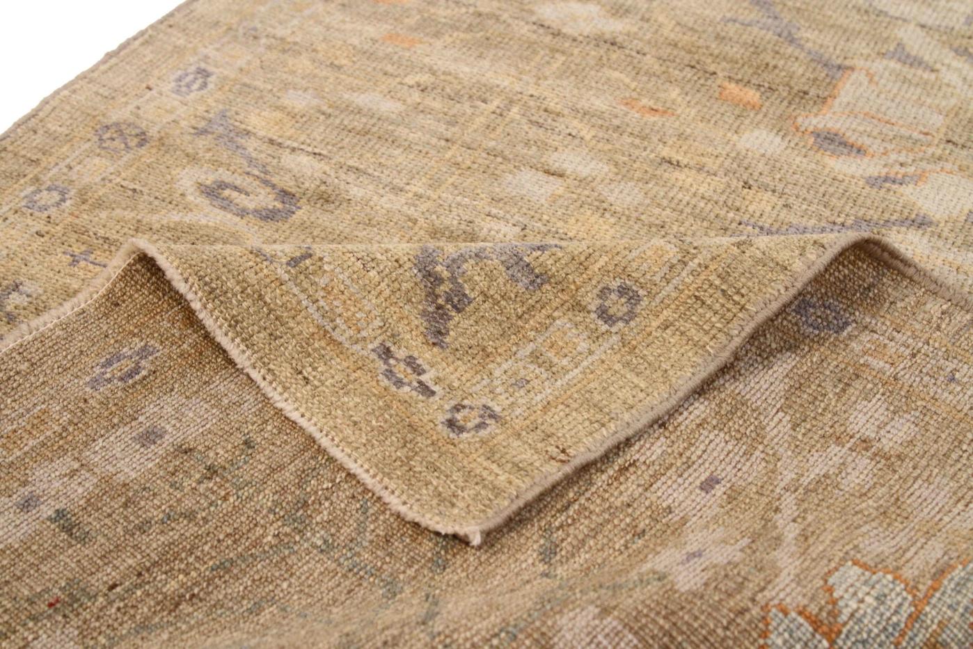 Asiatique Tapis de course persan Oushak Circa 1990 - 68750 en vente