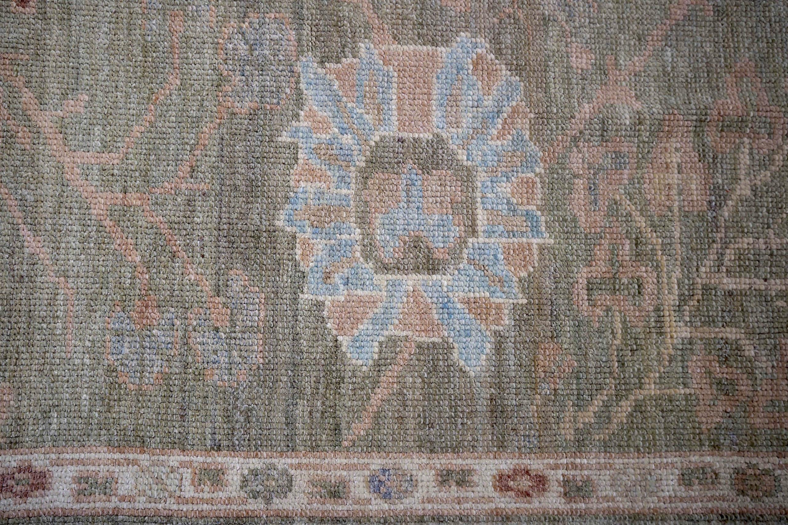 Persischer Oushak-Läufer - Wolle Blau Grün Rosa Design - 89029 (Irakisch) im Angebot