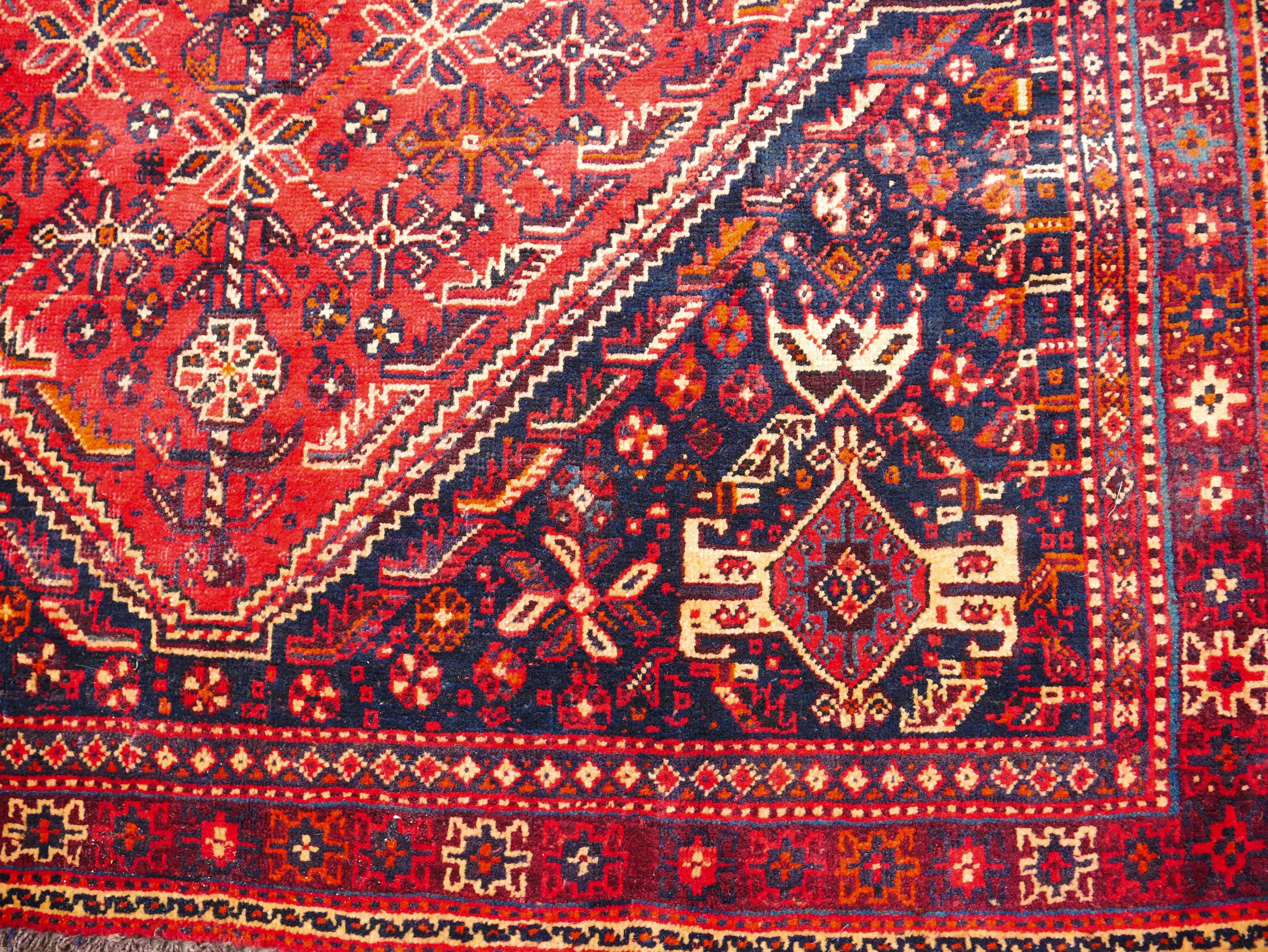 Persian Qasqai Shiraz Rug For Sale 3