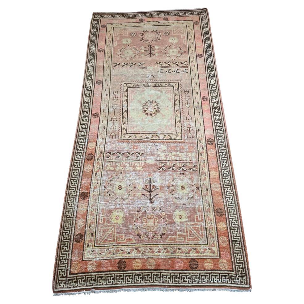Persian Red Khotan 9’7″ x 4’4″ For Sale