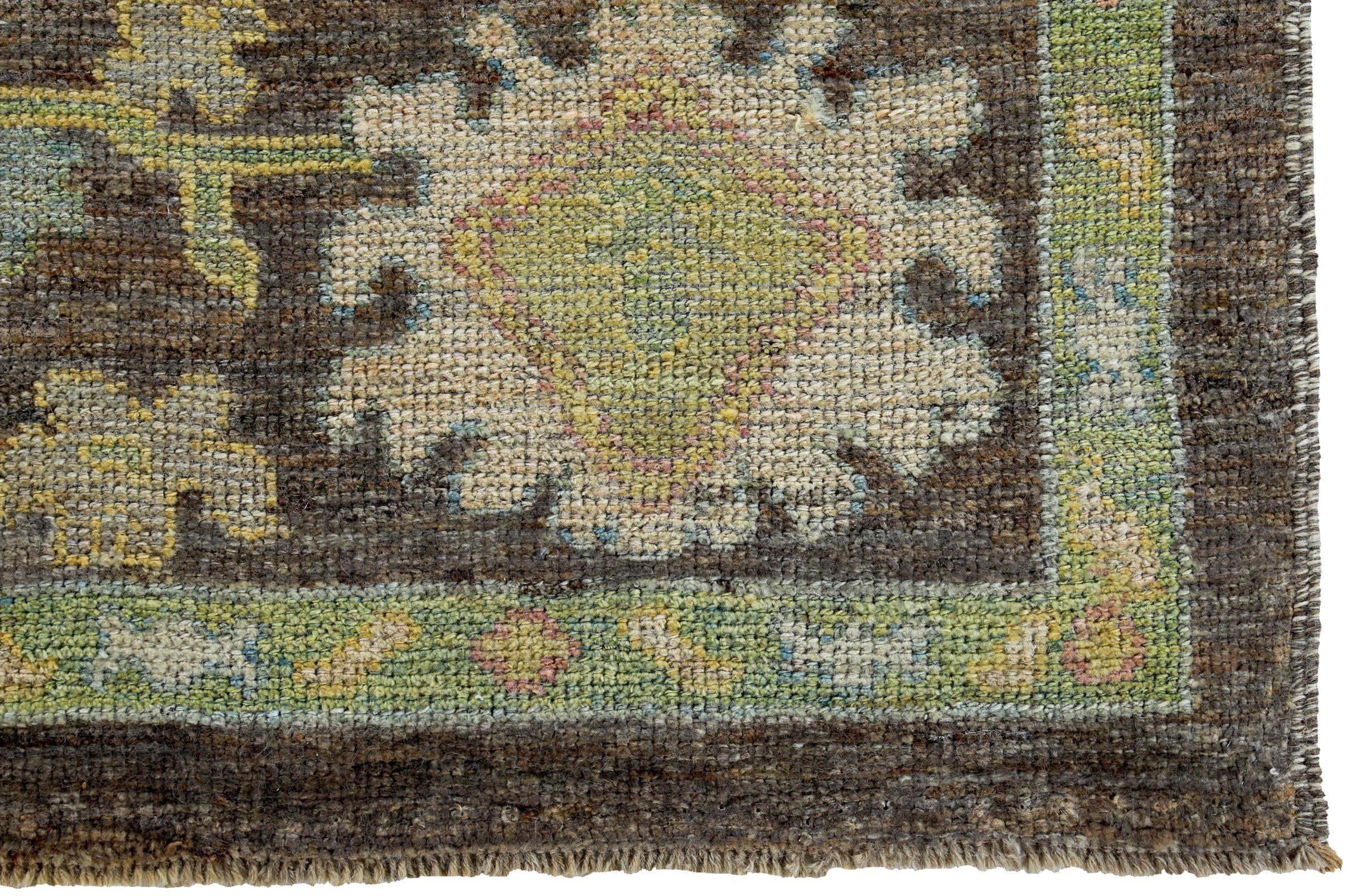 Tappeti Persian Rose Collection'S Circa 1990 - Lana Marrone Verde Design - 89570 In condizioni ottime in vendita a Dallas, TX
