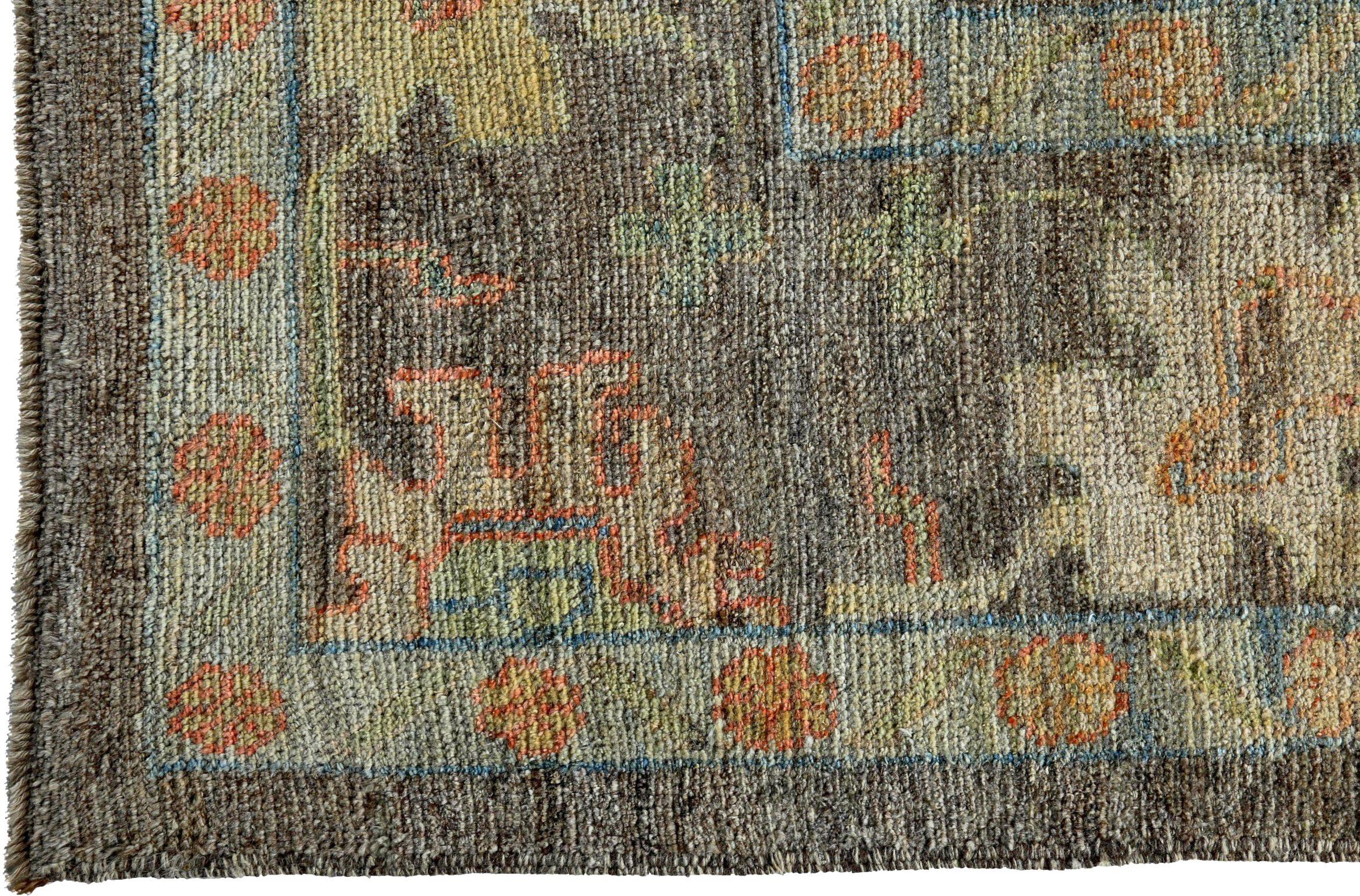Tappeti Persian Rose Collection'S Circa 1990 - Lana Marrone Verde Rosa - 89133 In condizioni ottime in vendita a Dallas, TX