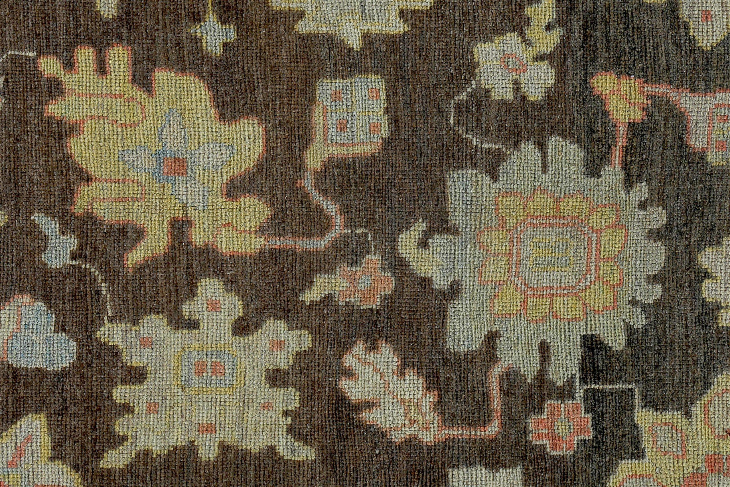 Persian Rose Collection Area Rugs Circa 1990 - Wool Brown Ivory Yellow - 89120 In Excellent Condition For Sale In Dallas, TX
