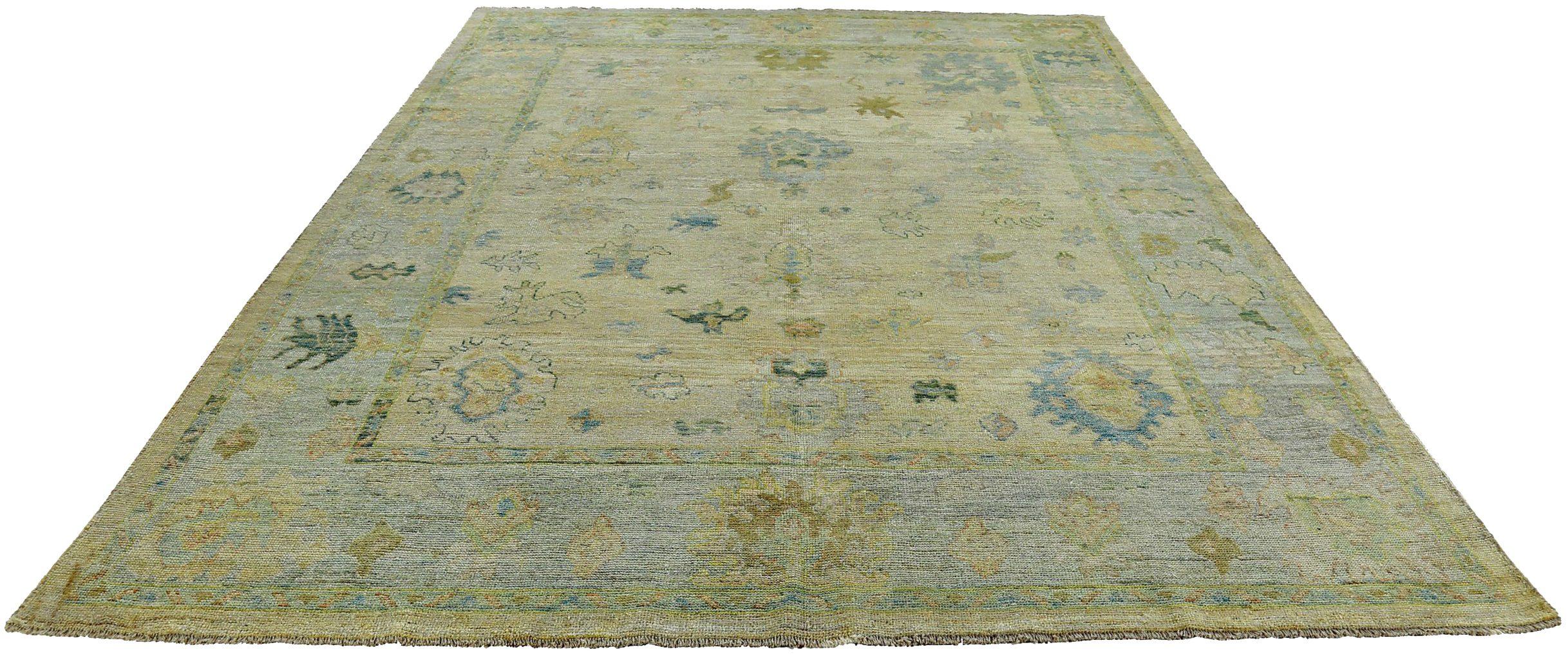 Scopri l'eleganza della Persian Rose Collection con i tappeti per l'area CIRCA del 1990. Progettato con lana e verde-azzurro, questo design esclusivo è perfetto per valorizzare il tuo spazio.