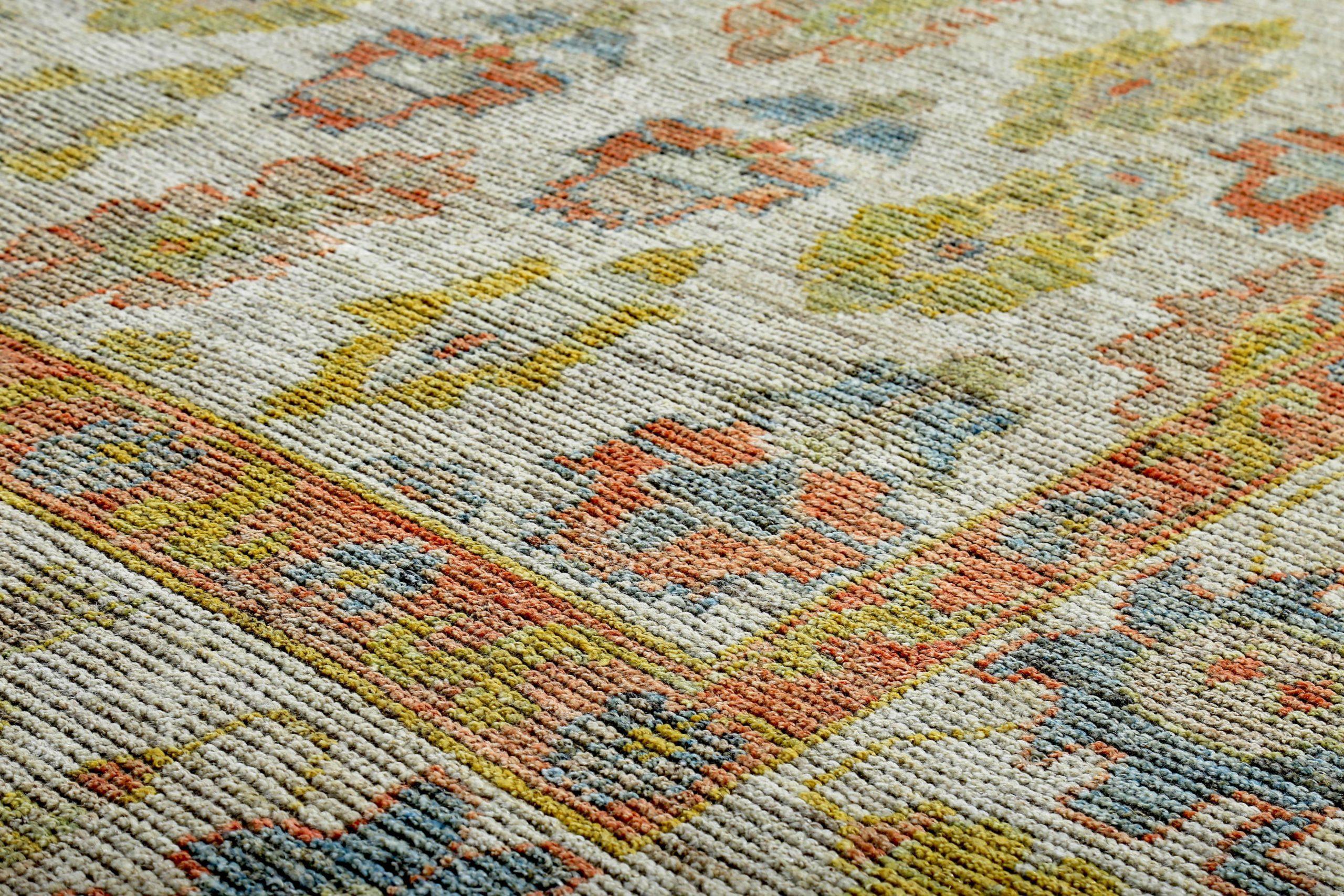 Tapis de la collection rose persane vers 1990 - Laine vert ivoire rose - 89287 Excellent état - En vente à Dallas, TX