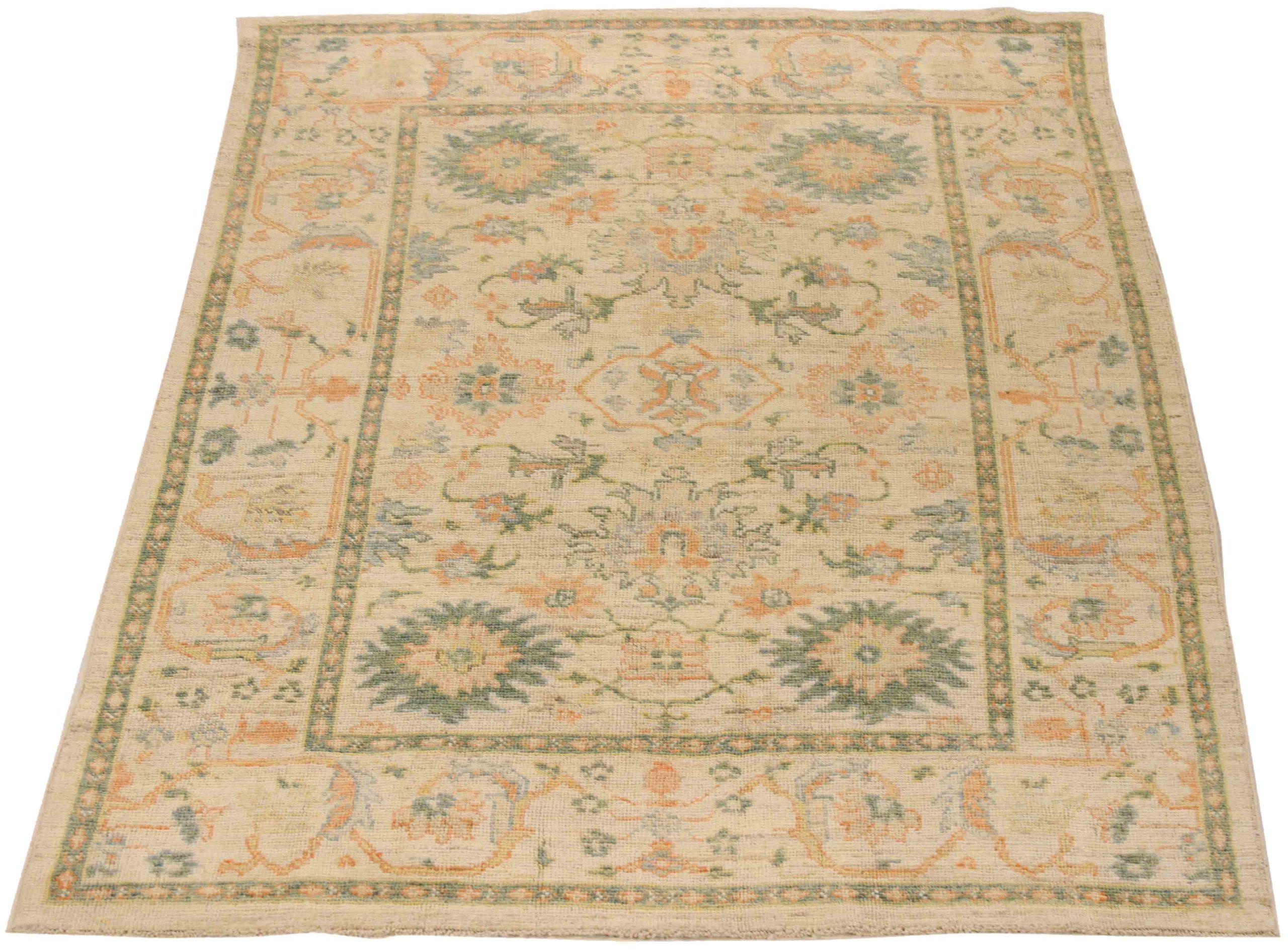 Scopri l'eleganza della Persian Rose Collection, caratterizzata da una splendida lavorazione artigianale. Progettato con una meticolosa attenzione ai dettagli, questo design esclusivo è perfetto per valorizzare il tuo spazio.