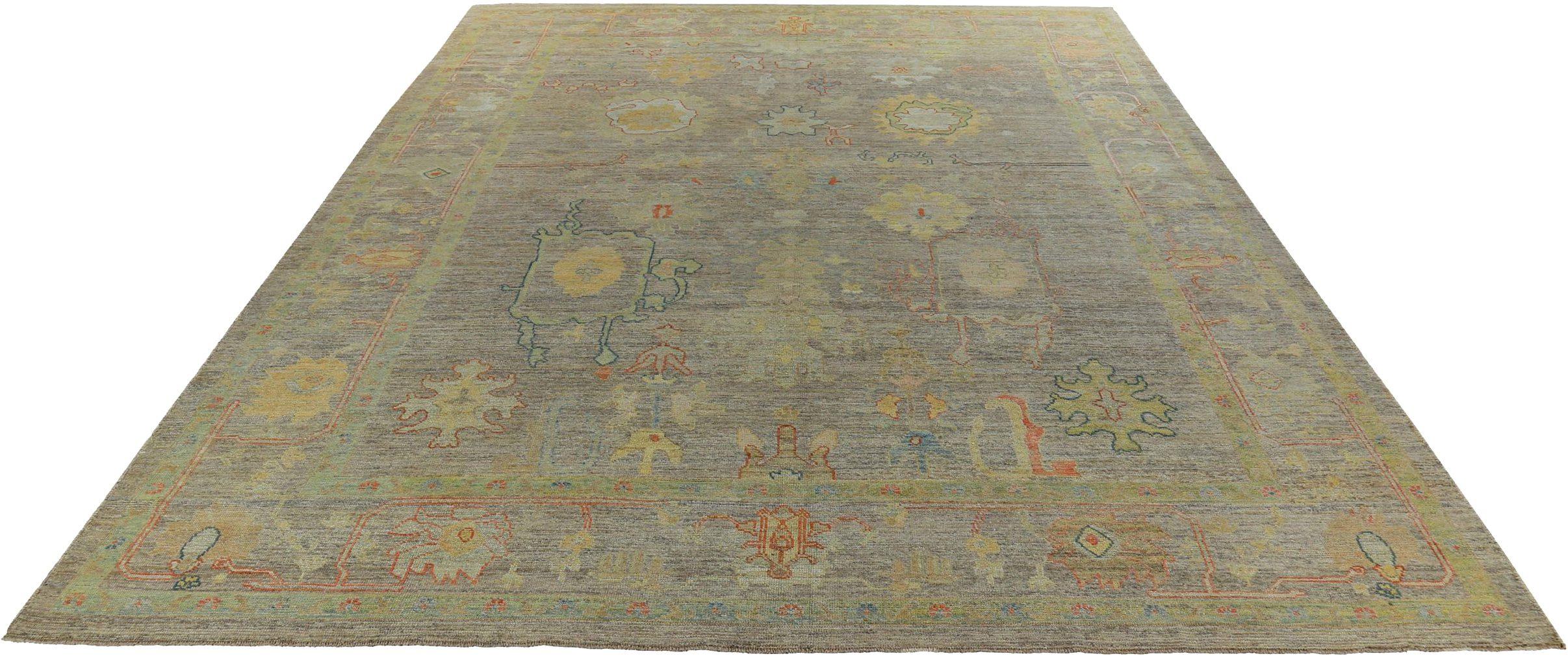 Scopri l'eleganza della Persian Rose Collection con il tappeto Over Size di CIRCA 1990. Progettato con lana e giallo-verde, questo design esclusivo è perfetto per valorizzare il tuo spazio.