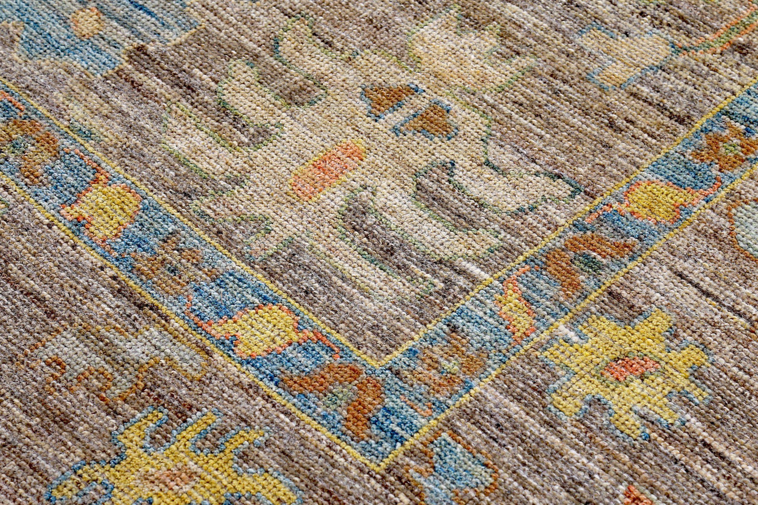 Tappeto Persian Rose Collection's Over Size Circa 1990 - Lana Marrone Verde - 89373 In condizioni ottime in vendita a Dallas, TX
