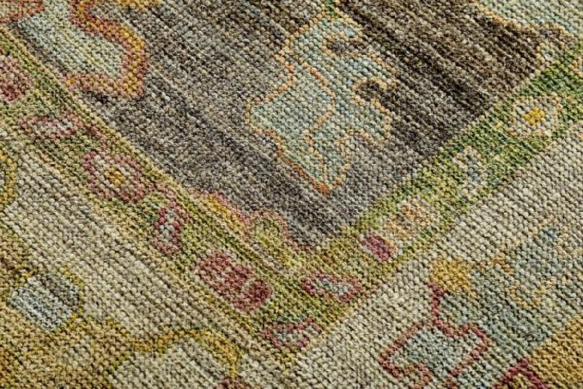 Persian Rose Kollektion Over Size Teppich - Wolle Blau Grün Elfenbein - 89282 im Zustand „Hervorragend“ im Angebot in Dallas, TX