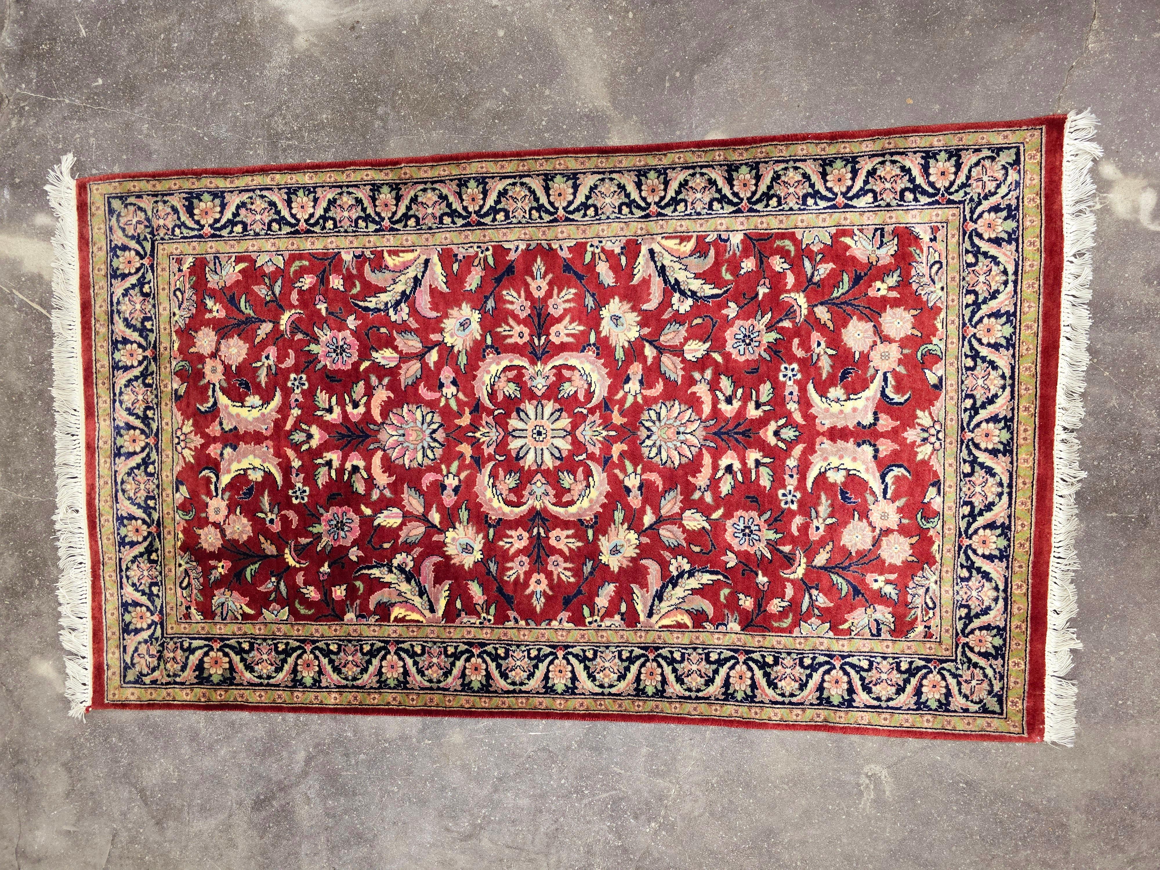Persian Rug 1990s For Sale 2