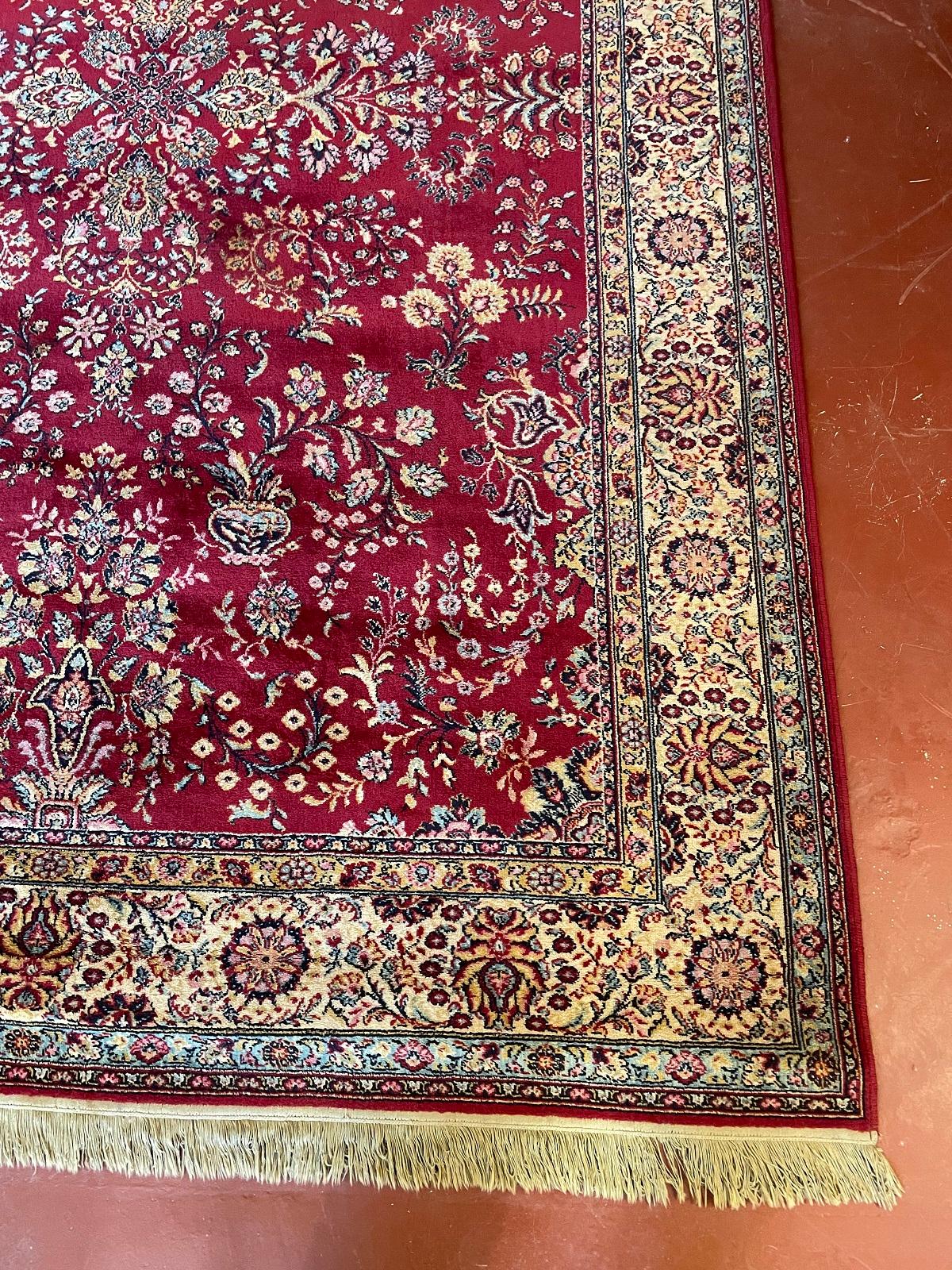 Persischer Teppich 2M13-2M02 mit rotem Dekor (Sonstiges) im Angebot