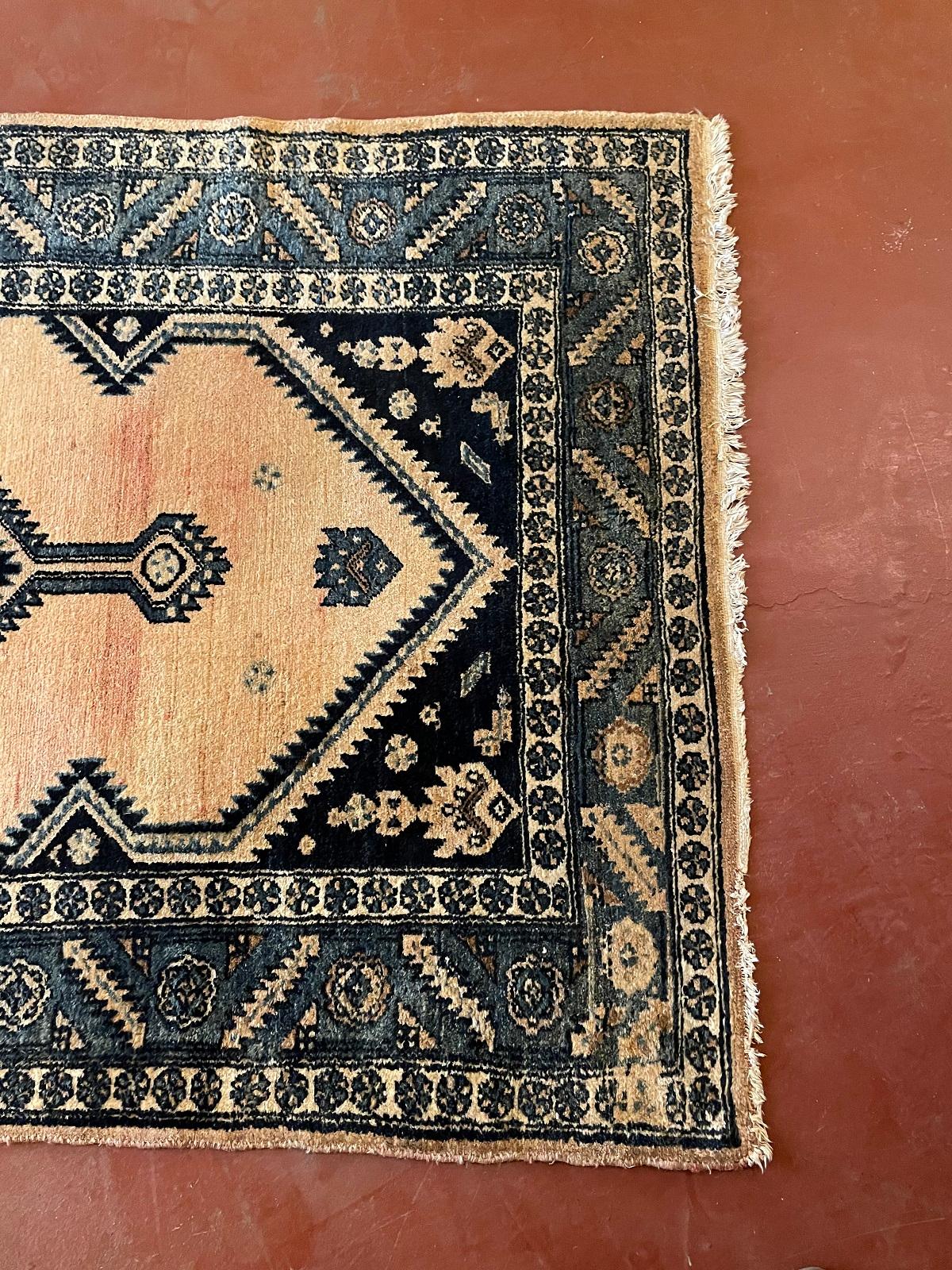 Wool Persian Rug with Blue Decor For Sale