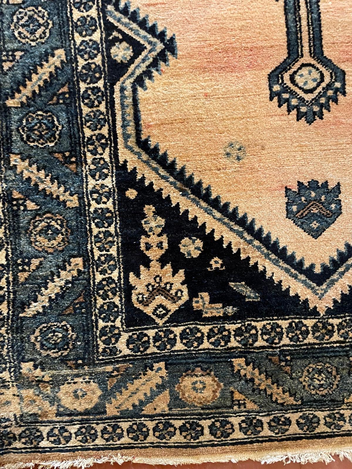 Persian Rug with Blue Decor For Sale 2