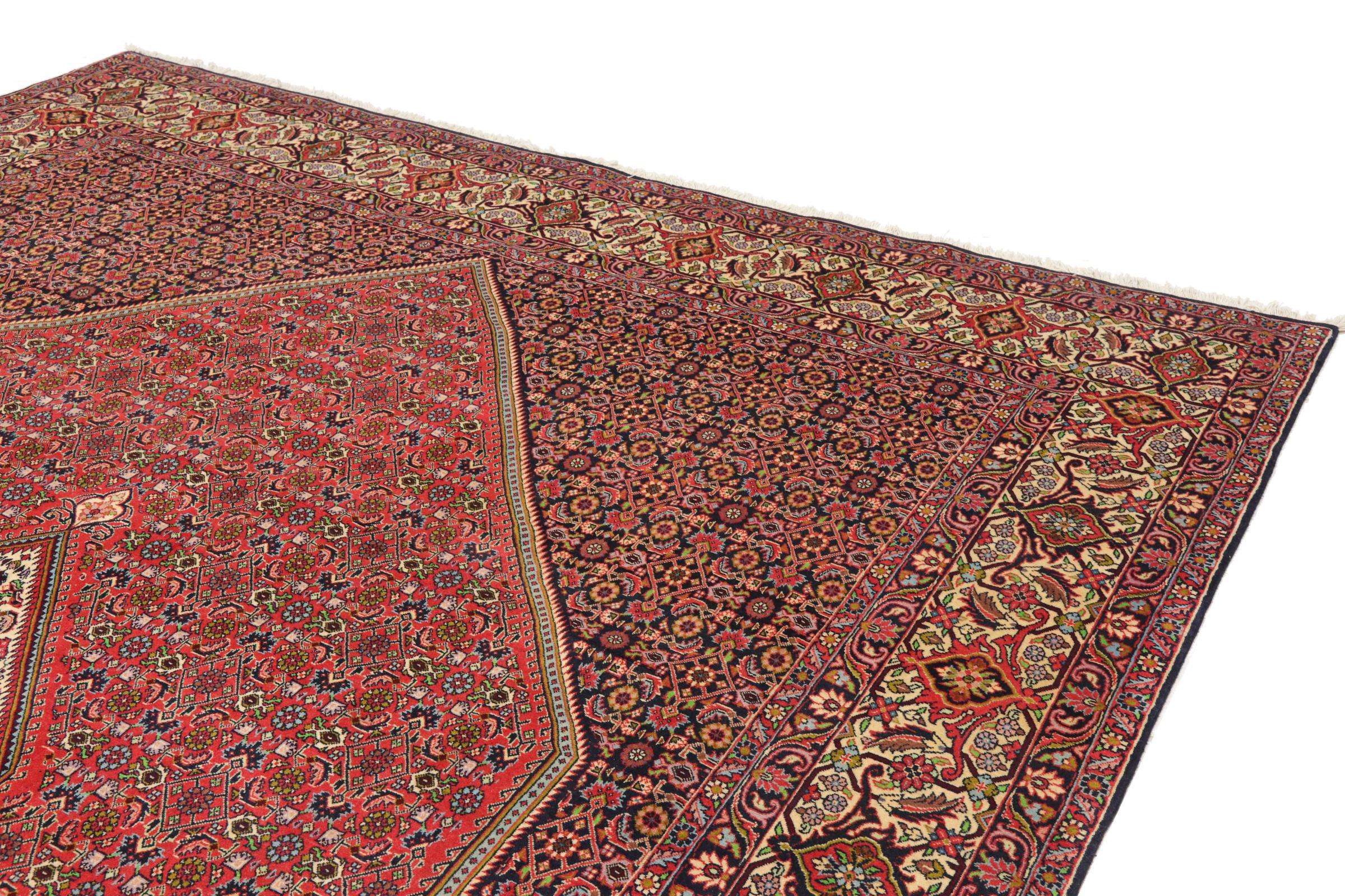 Persian Rug, Bidjar, 20th Century In Excellent Condition For Sale In London, GB