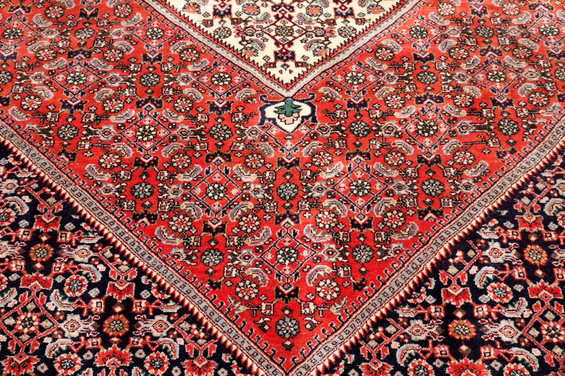 Persian Rug, Bidjar, 20th Century For Sale 3