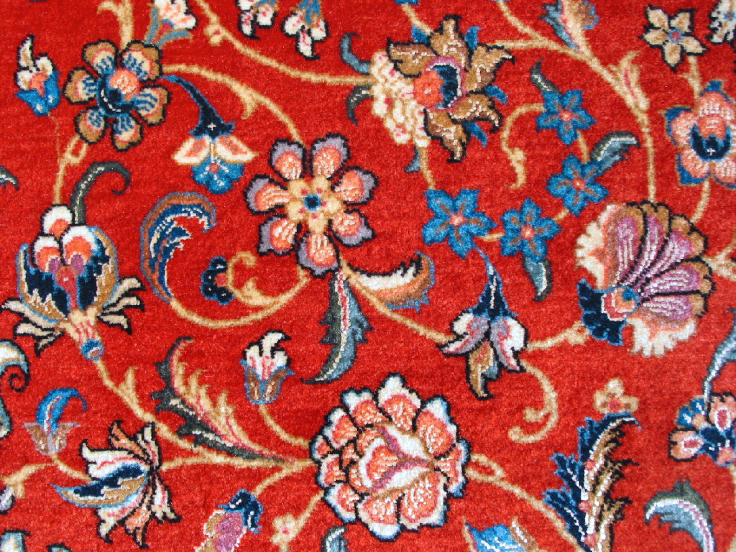 Wool Persian Rug, Isfahan Silk Warp, 20th Century For Sale