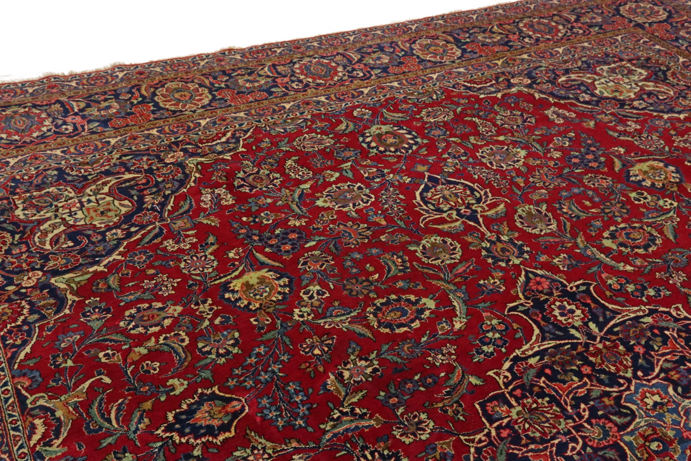 Persian Rug, Keshan Antique In Excellent Condition For Sale In London, GB