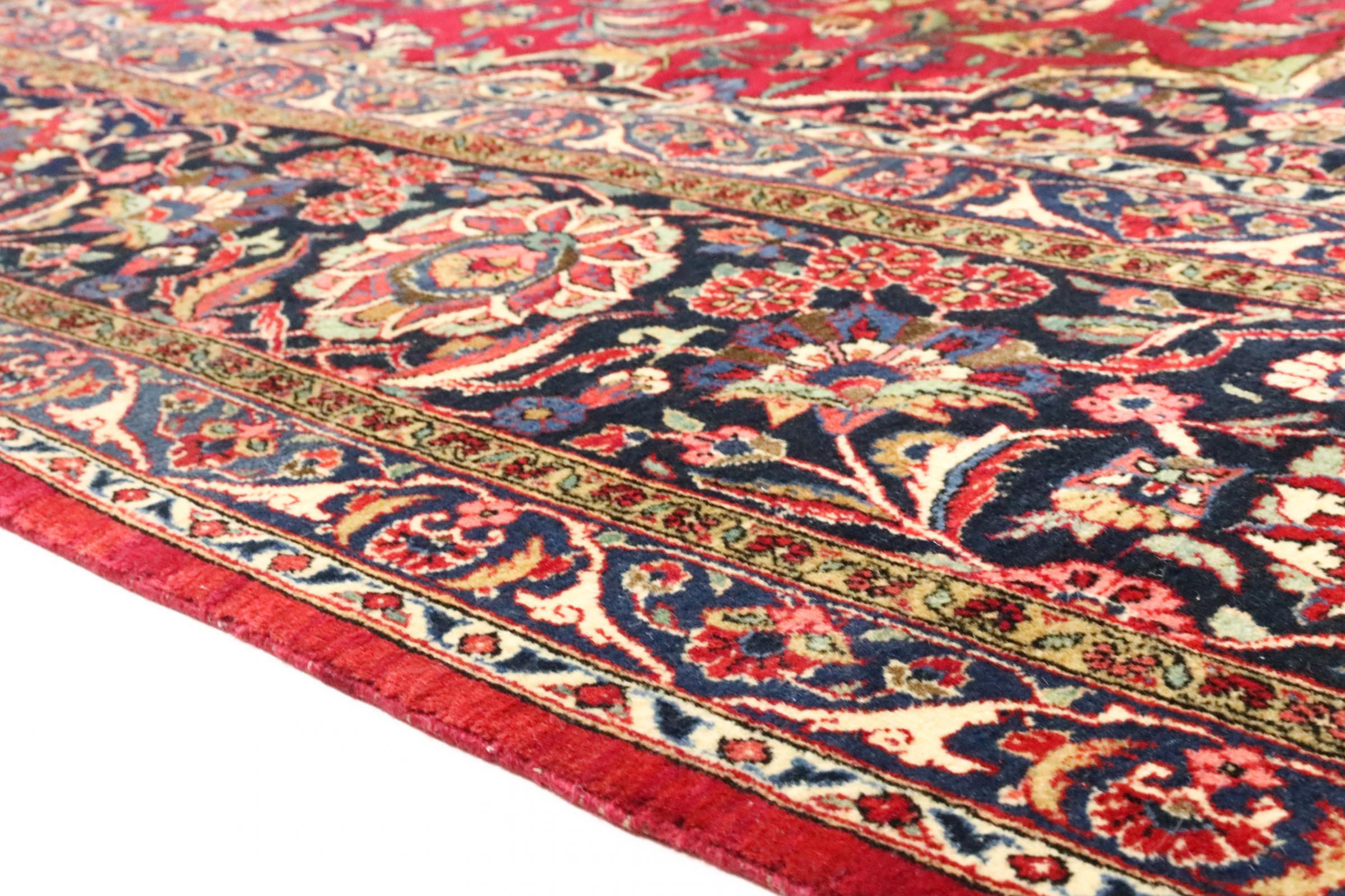 Persian Rug, Keshan Antique For Sale 2