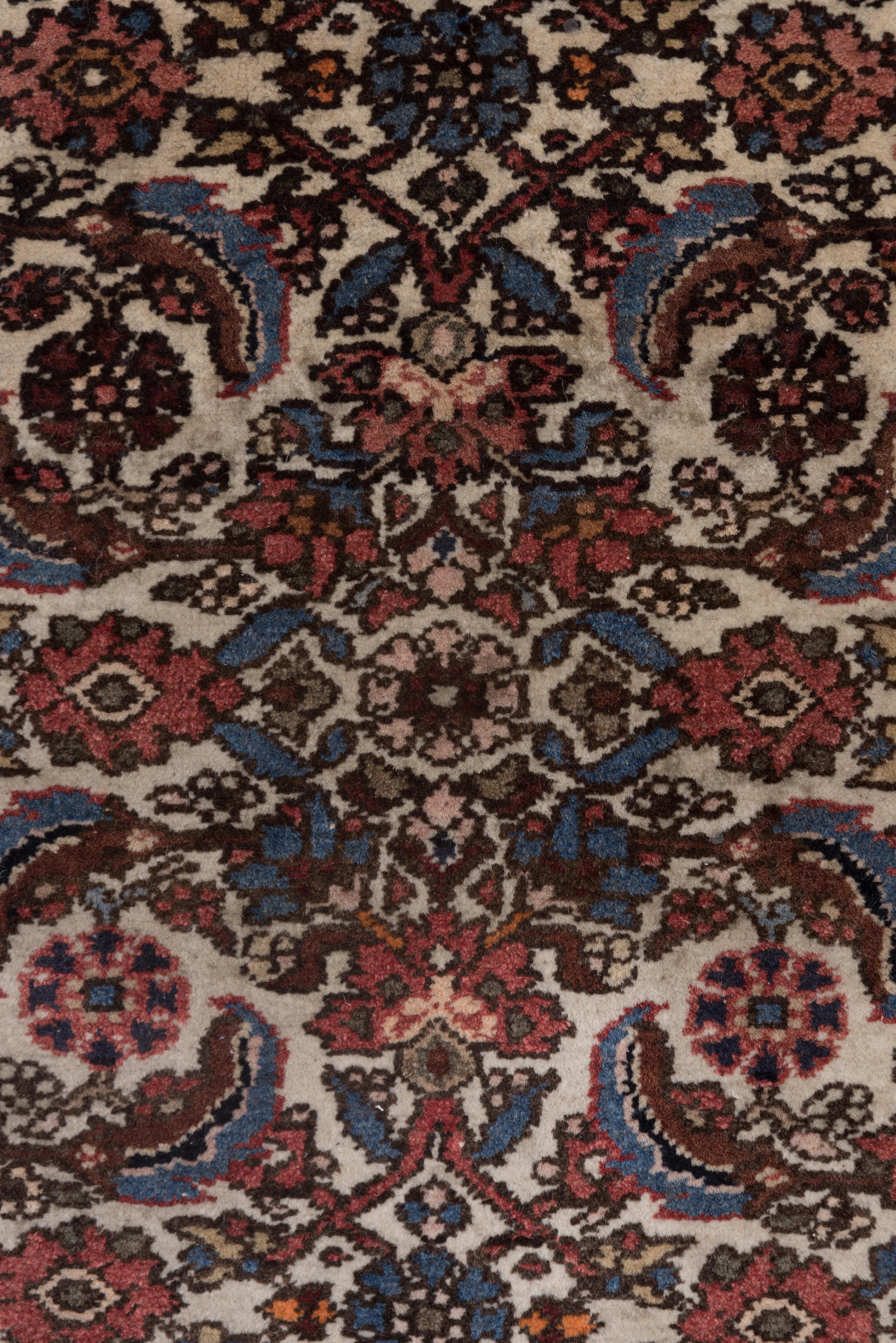 Persischer Teppich Mat Traditionelle florale Elemente (20. Jahrhundert) im Angebot