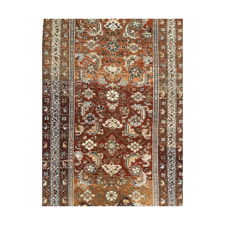 Persian Runner from the 1920s 15’9″ x 3’6″ In Good Condition For Sale In Sag Harbor, NY