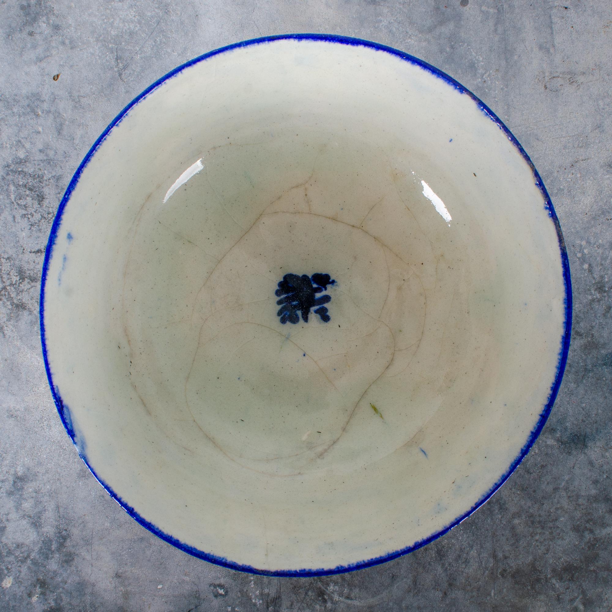 Stoneware Persian Safavid Fritware Bowl, c.17th Century For Sale