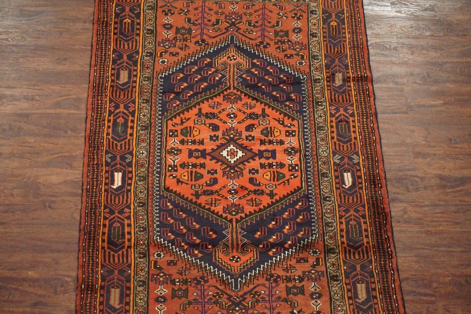 Hand-Knotted Persian Sarab Rug with Bird Motif For Sale