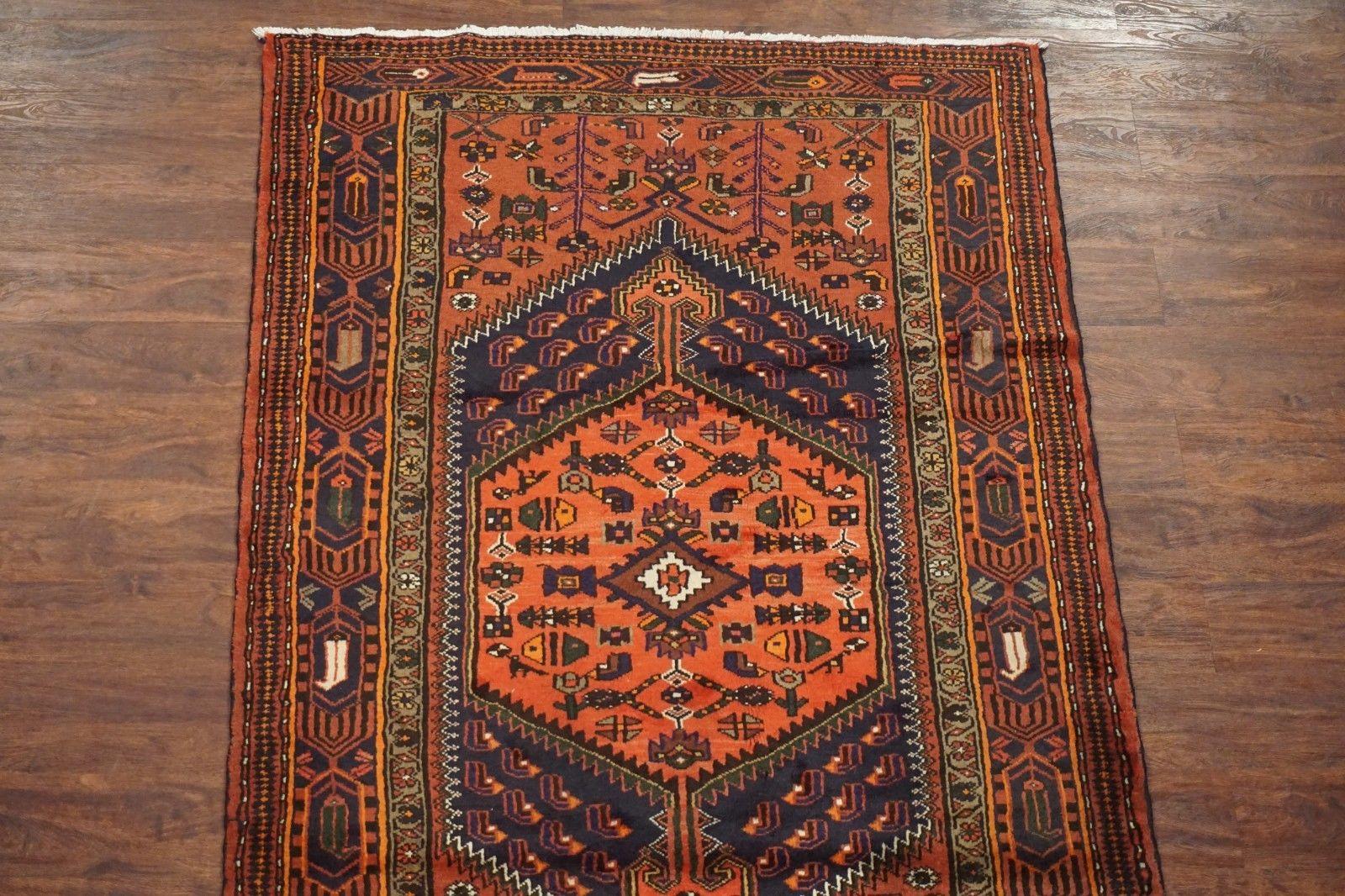 Persian Sarab Rug with Bird Motif In Excellent Condition For Sale In Northridge, CA