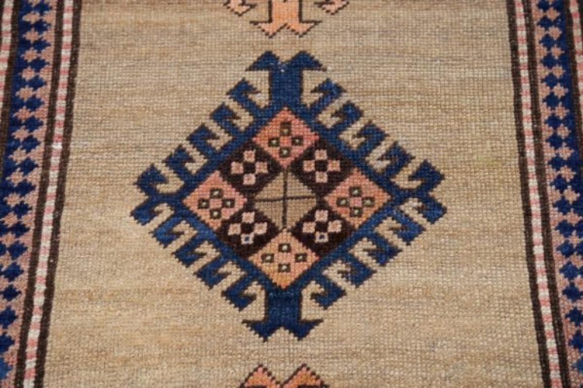 Persischer Sarab-Läufer - Wolle Blau Elfenbein Rosa Design - 91534 (20. Jahrhundert) im Angebot