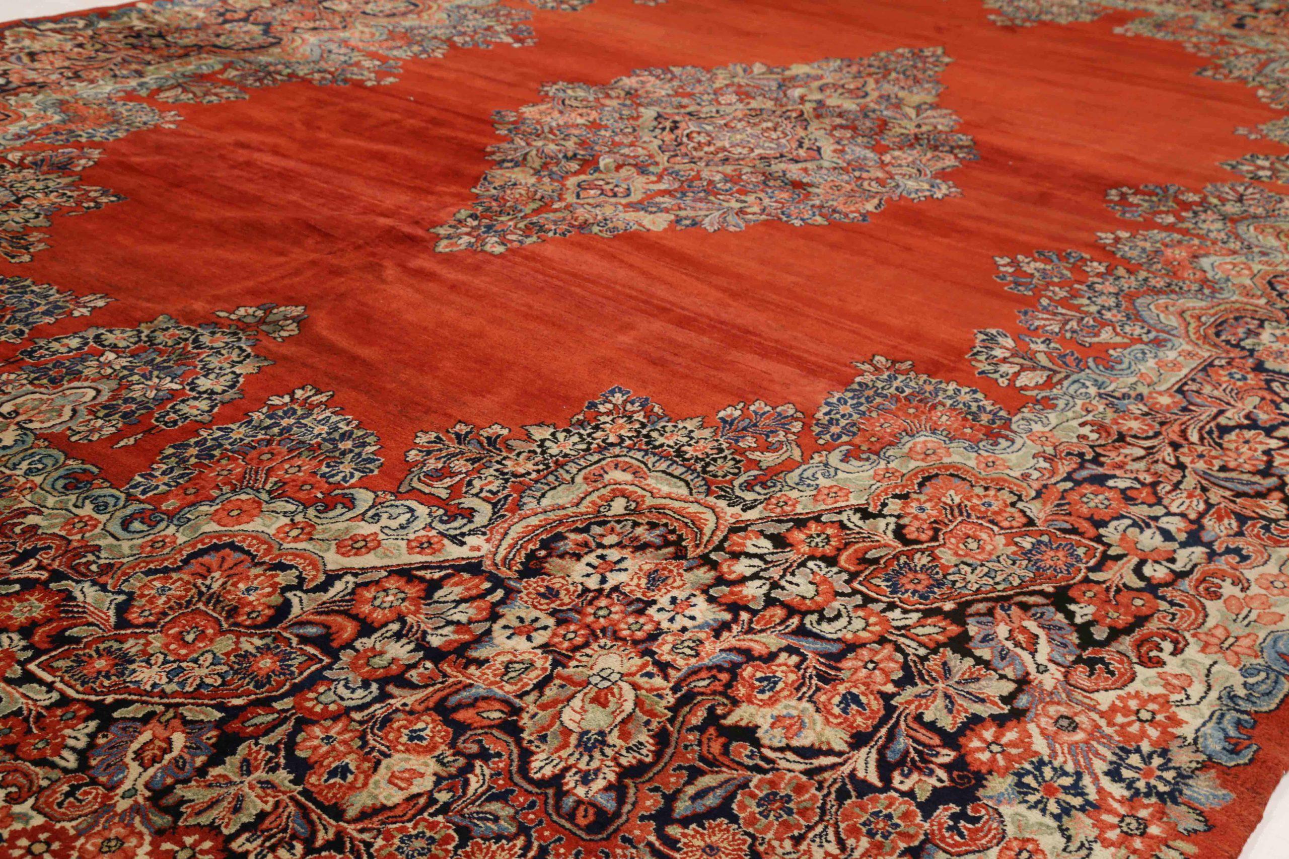 Persische Sarouk-Teppiche Circa 1940 - Wolle Elfenbein Marineblau Blau Rot 72198 (Asiatisch) im Angebot