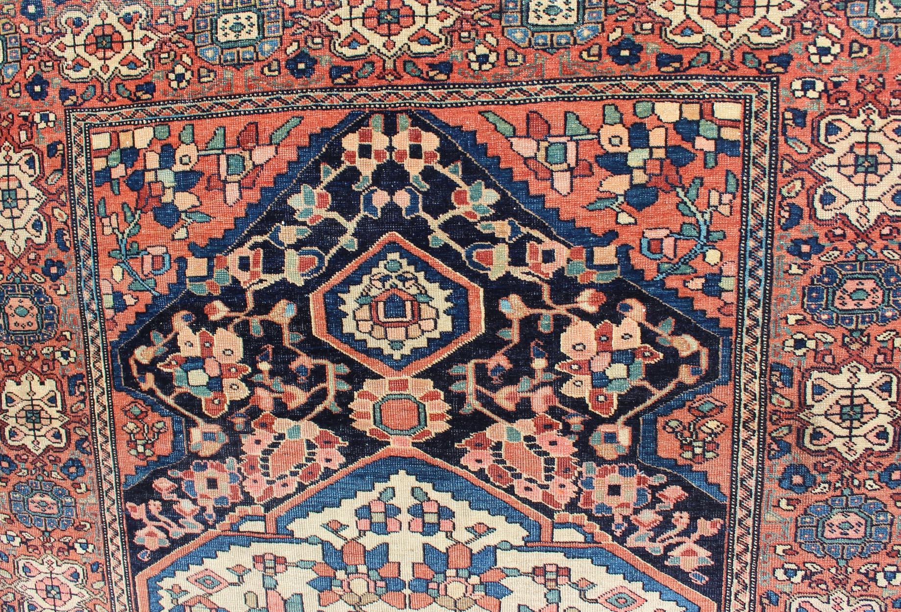 19th Century Persian Sarouk Faraghan Small Rug with Medallion Design Antique For Sale
