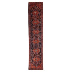 Persischer Saveh-Läufer aus Wolle in Marineblau und Rot mit Design - 75141