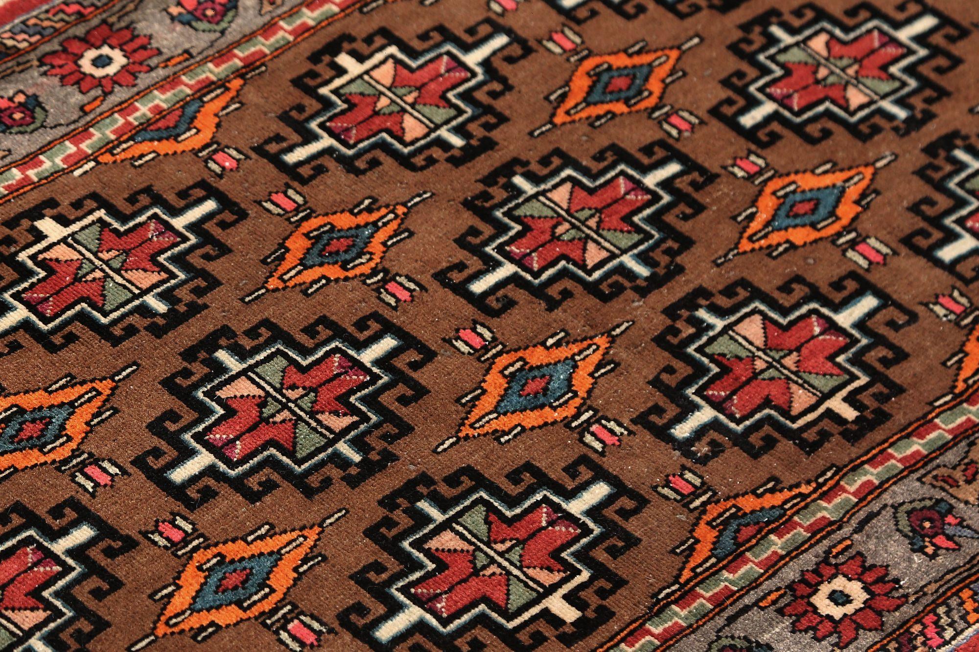 Persischer Semnan Läufer Teppich - Wolle Brown Design - 96948 im Zustand „Hervorragend“ im Angebot in Dallas, TX
