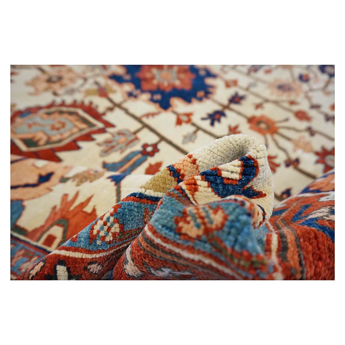 Persischer Serapi 7x11 Elfenbein, Rost, & Blau Antiker, handgefertigter Teppich mit Reprodcution im Angebot 5