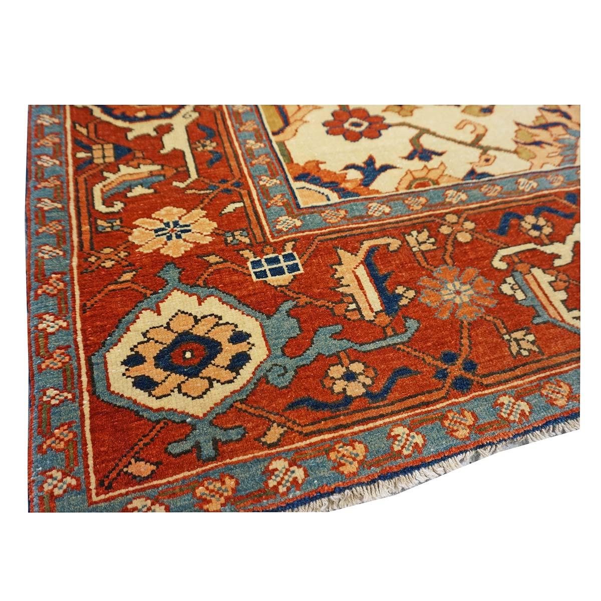 Persischer Serapi 7x11 Elfenbein, Rost, & Blau Antiker, handgefertigter Teppich mit Reprodcution im Angebot 2