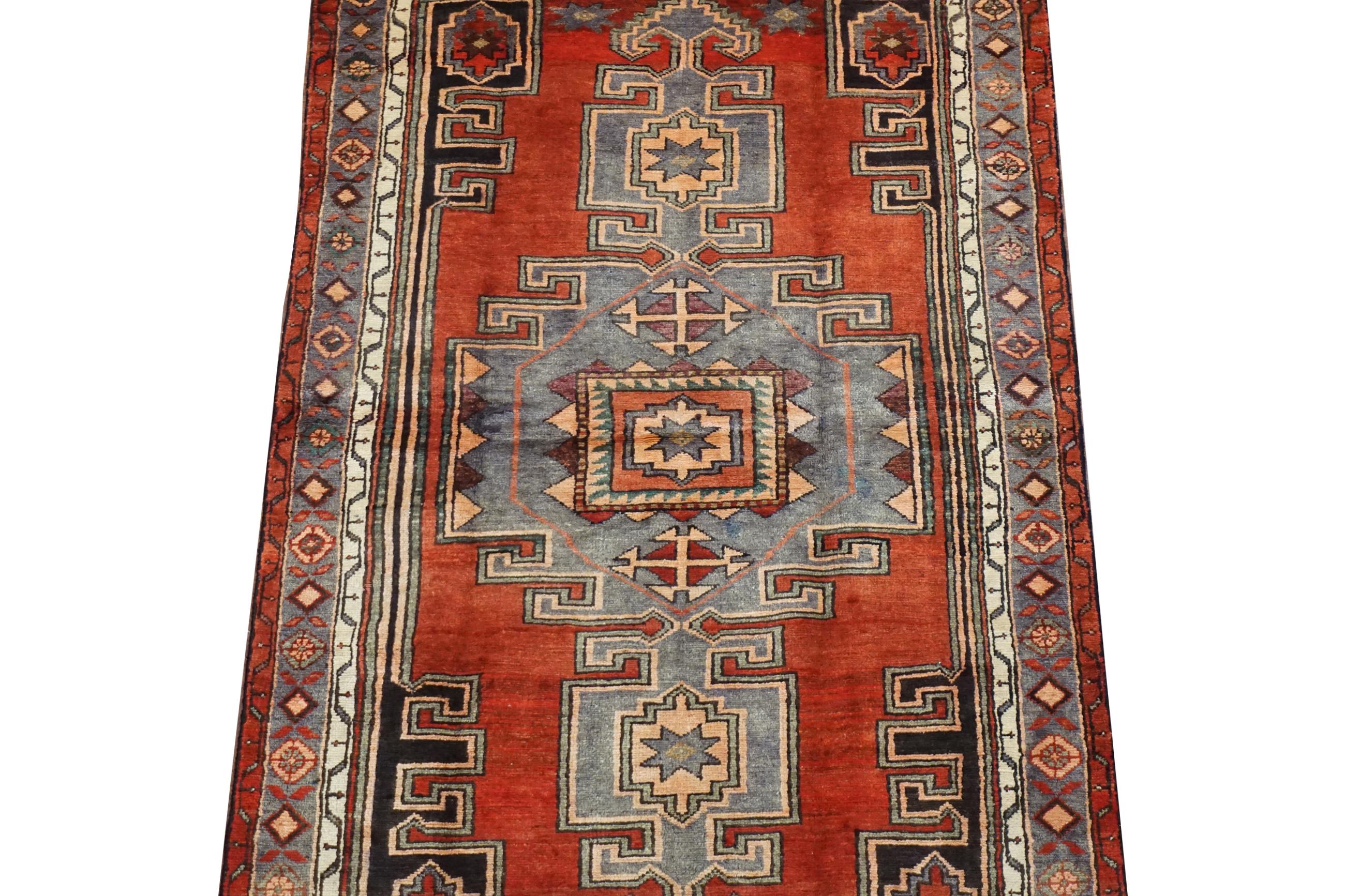 Hand-Knotted Persian Serapi Sarab, circa 1940 For Sale