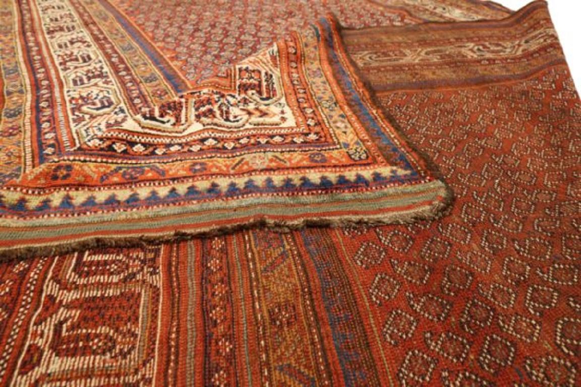 Persian Shiraz Area Rugs - 16463 In Excellent Condition For Sale In Dallas, TX