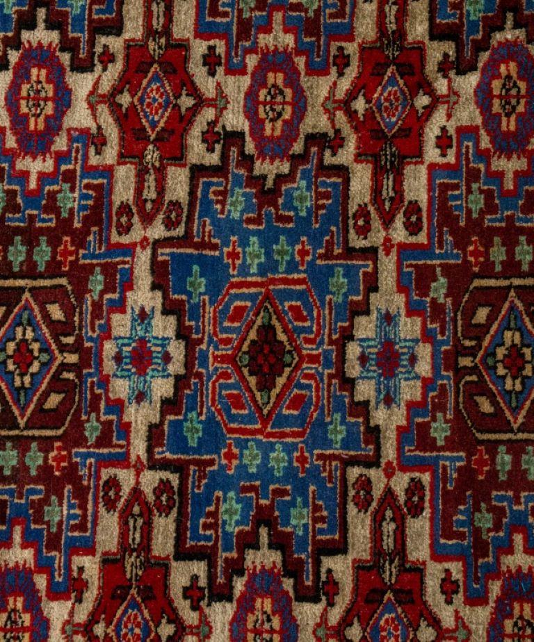 20th Century Persian Shiraz Rug, 5' x 3' For Sale