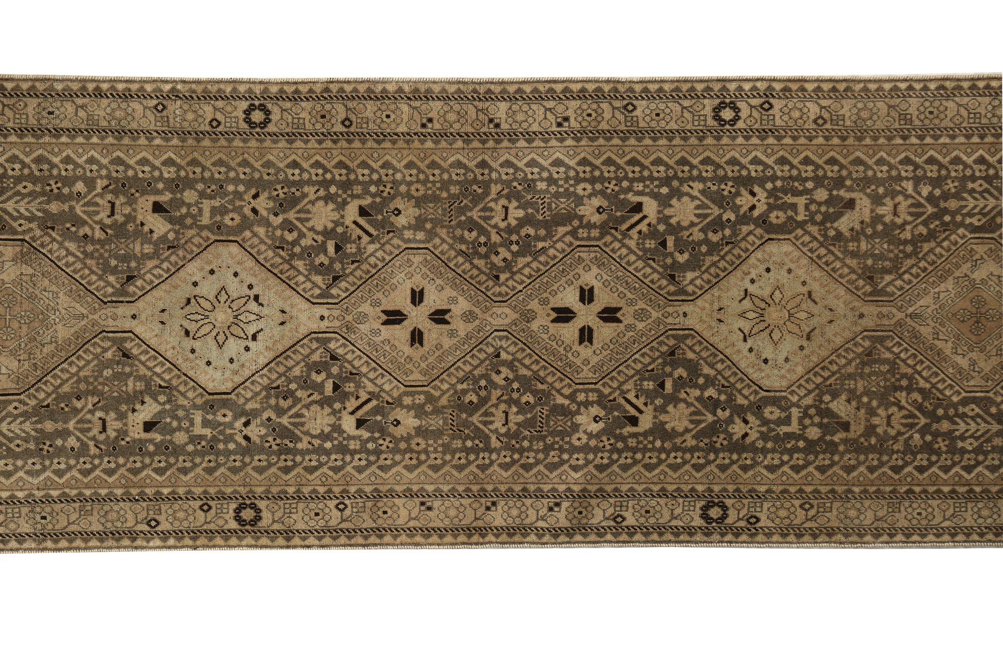 Iracheno Tappeto Persiano Shiraz Runner - Lana Marrone Avorio Taupe Design - 97778 in vendita