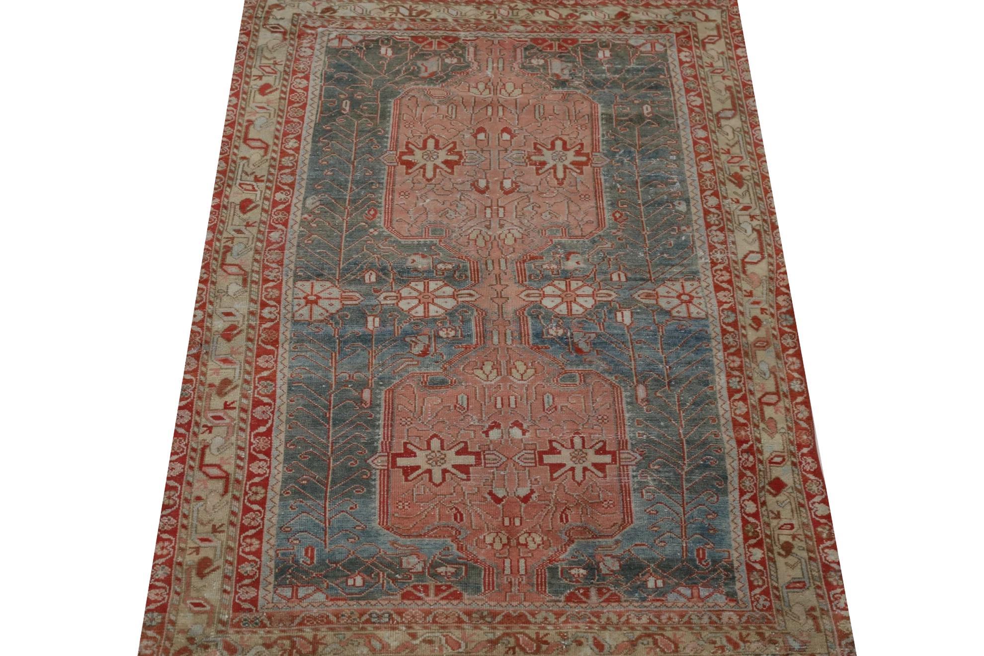 Entdecken Sie die Eleganz des persischen Shiraz mit dem kleinen Teppich von CIRCA 1880. Mit Wolle und BluePinkRed entworfen, ist dieses exklusive Design perfekt, um Ihren Raum zu verschönern.