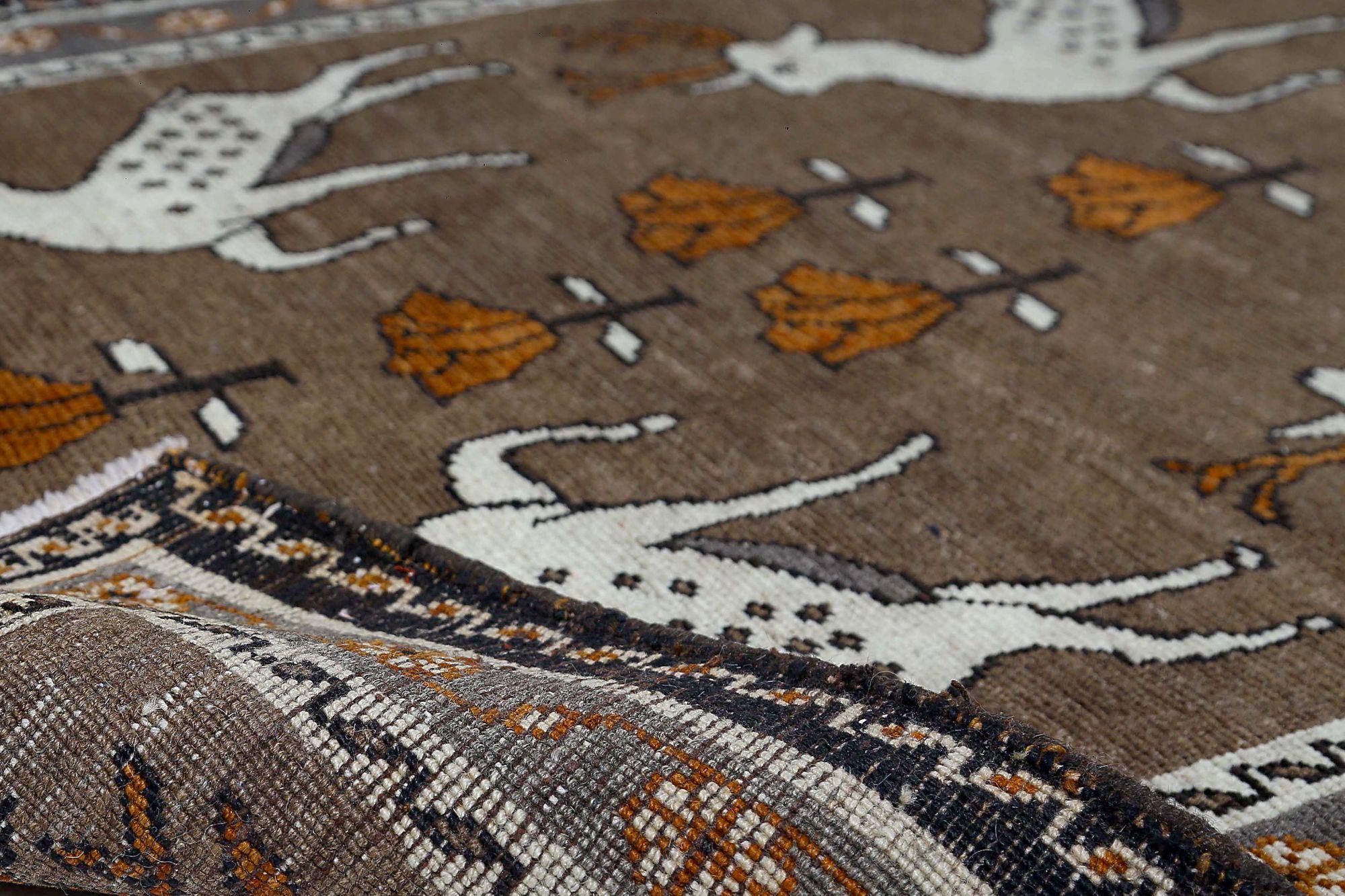 Persischer Shiraz Small Teppich - Wolle Braun Elfenbein Design - 97406 (Irakisch) im Angebot