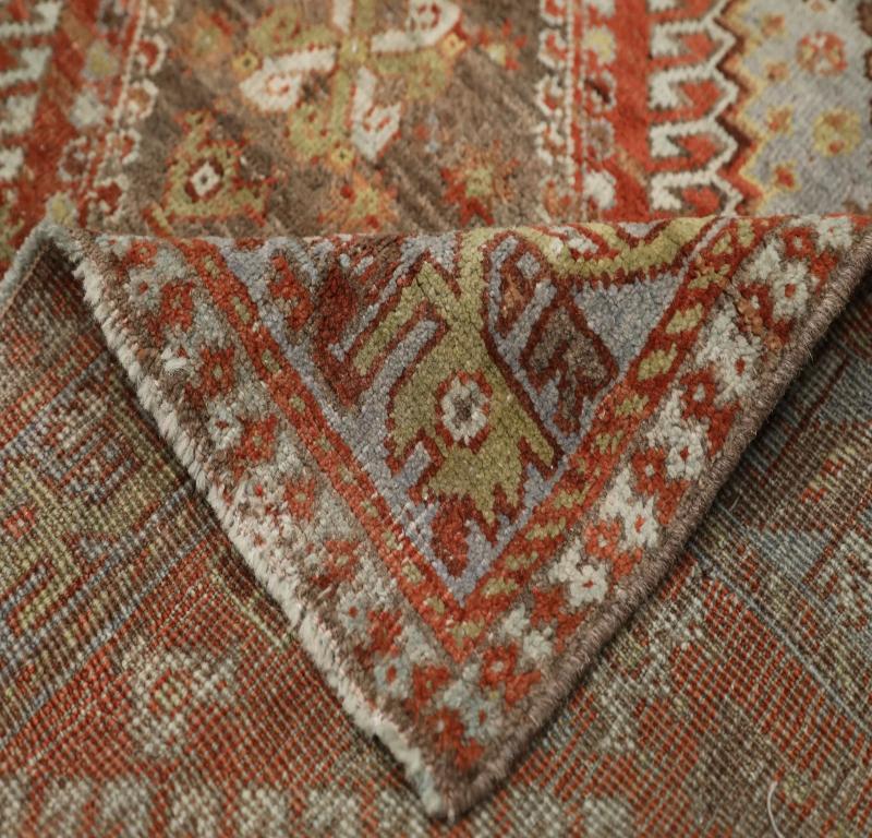 Persischer Shiraz Small Teppich - Wolle Braun Rot Gelb Design - 98012 (Handgeknüpft) im Angebot