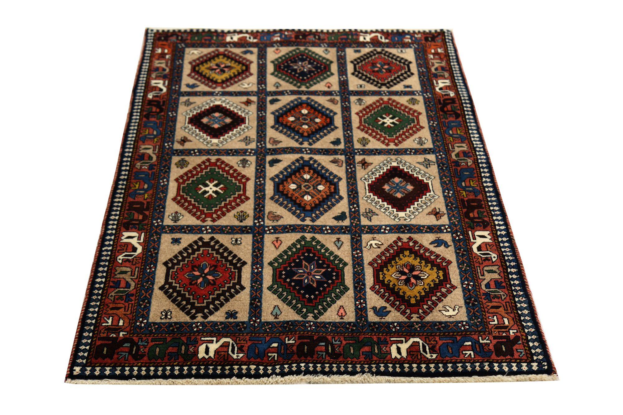 Tappeto persiano Shiraz Small Design - Lana Marrone Taupe - 96739 In condizioni ottime in vendita a Dallas, TX