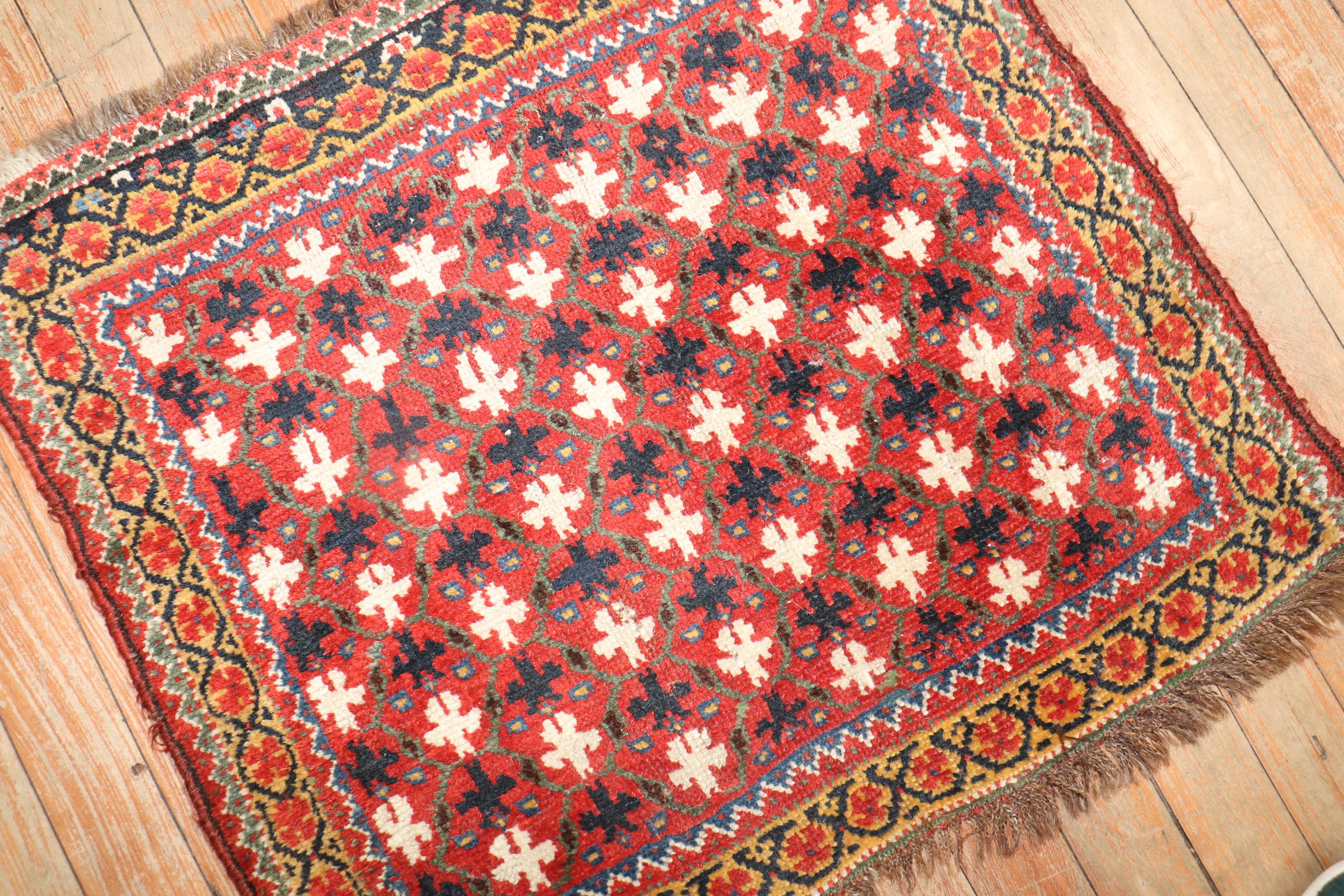 Zabihi Collection Persian Shiraz Throw Antique Rug In Good Condition For Sale In New York, NY