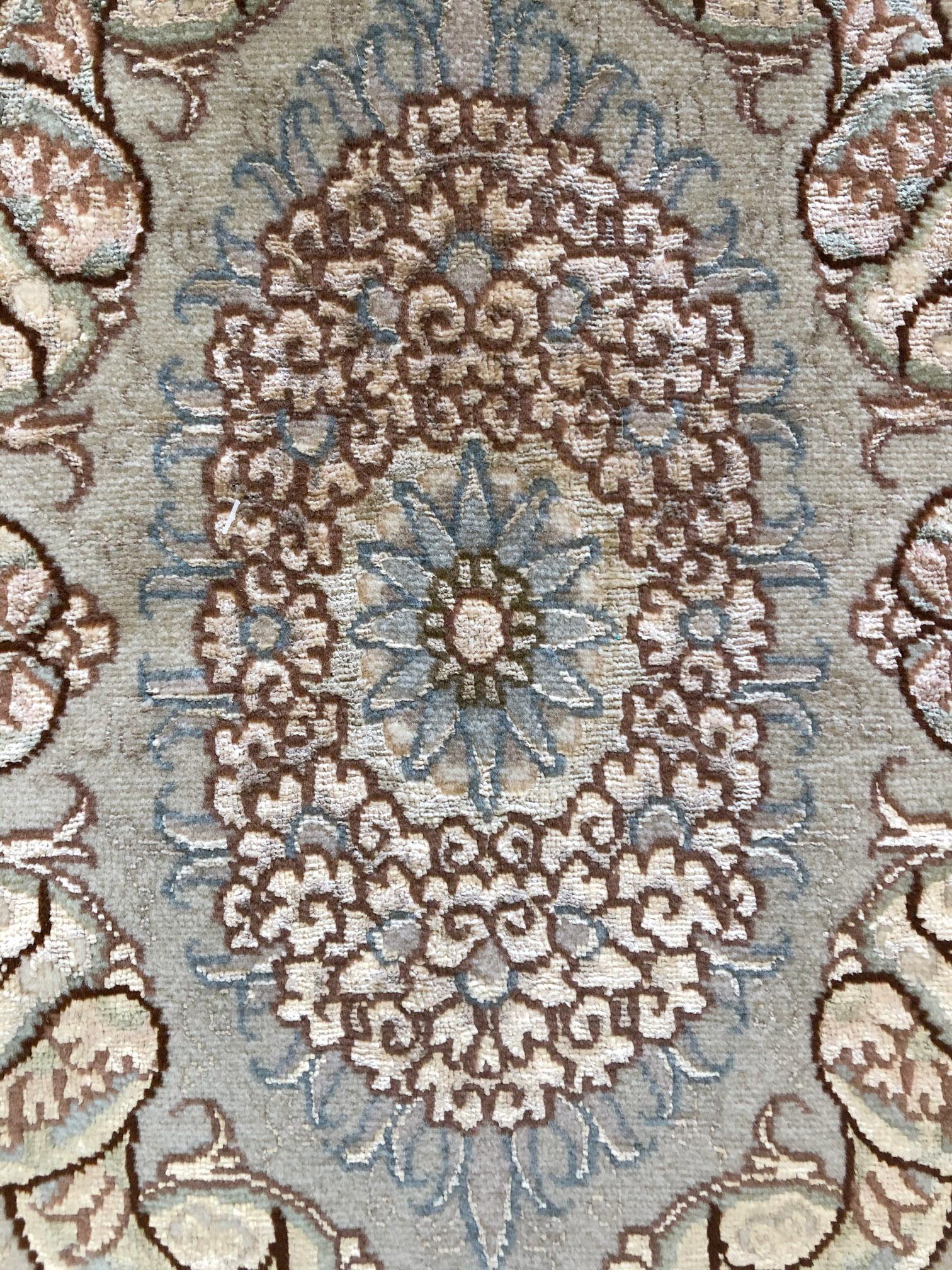 Contemporary Persian Silk Hand Knotted Medallion Floral Tabriz Rug 60 Raj For Sale