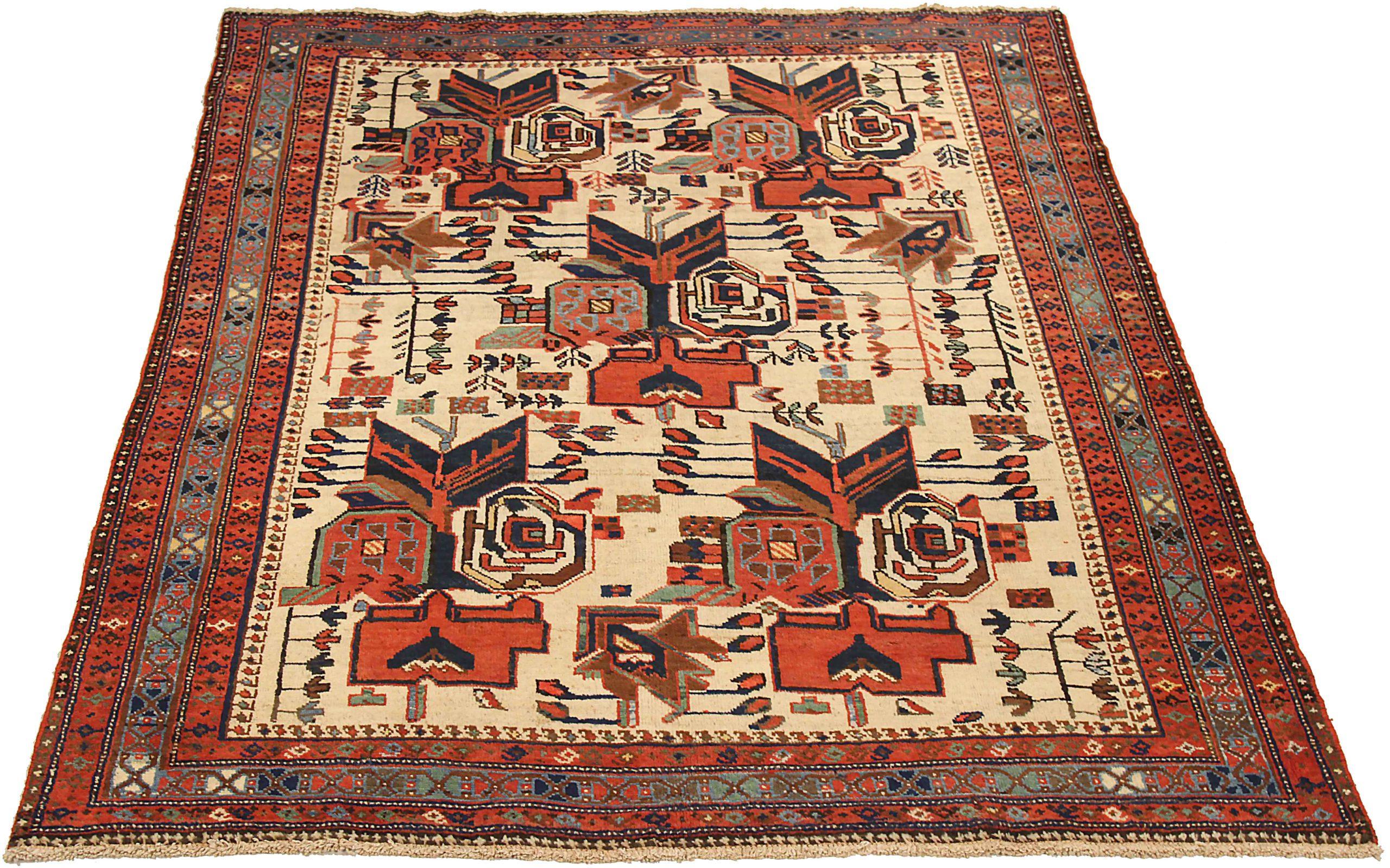 Entdecken Sie die Eleganz des persischen Sirjan mit dem kleinen Teppich von CIRCA 1880. Dieses exklusive Design aus Wolle und ElfenbeinMarineblauRot ist perfekt, um Ihren Raum zu verschönern.