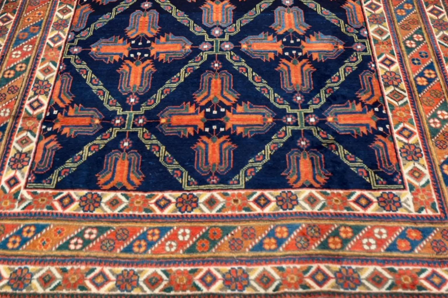 Alfombra Persa Pequeña De Diseño Sirjan - Azul Marino Y Naranja en Excelente estado para la venta en Dallas, TX