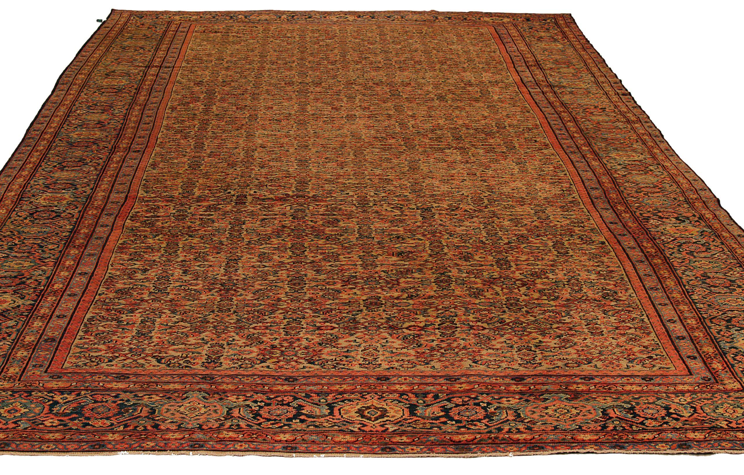 Asian Persian Sultanabad Area Rugs - 11032 For Sale