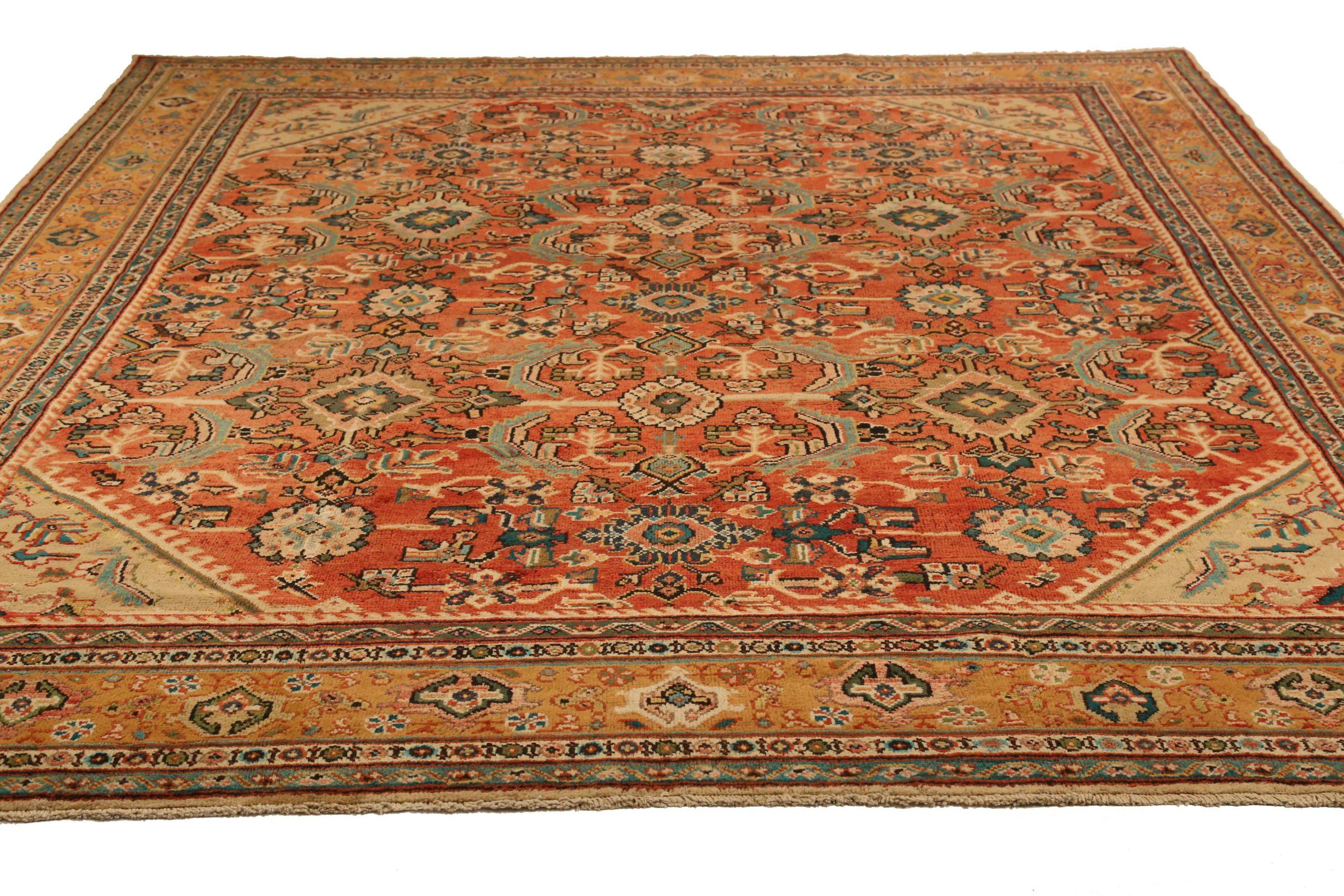 Scopri l'eleganza dei Sultanabad Rugs persiani con i tappeti CIRCA del 1880. Progettato con una meticolosa attenzione ai dettagli, questo design esclusivo è perfetto per valorizzare il tuo spazio.